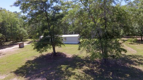 A home in Chipley