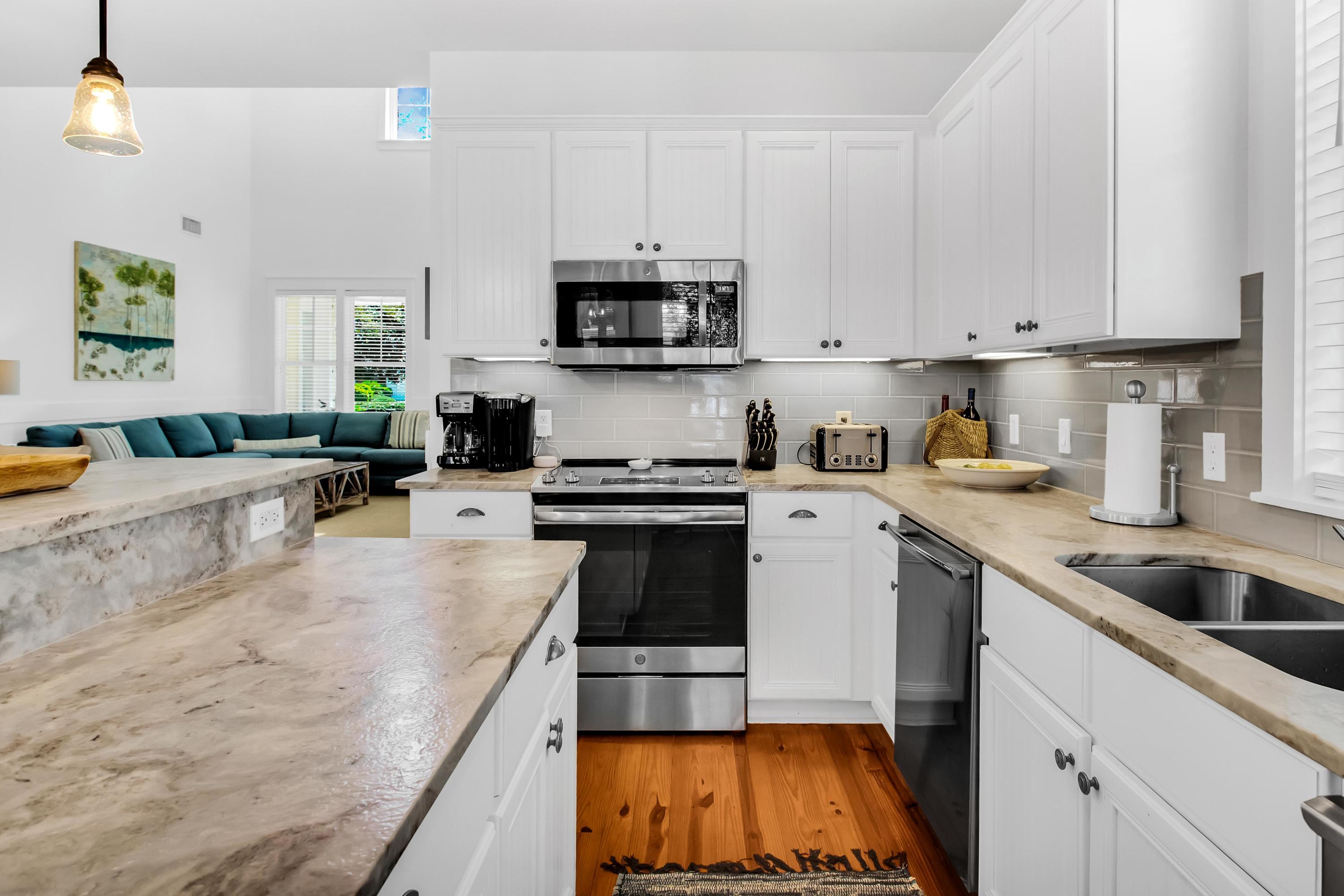 LAUREL GROVE - Residential