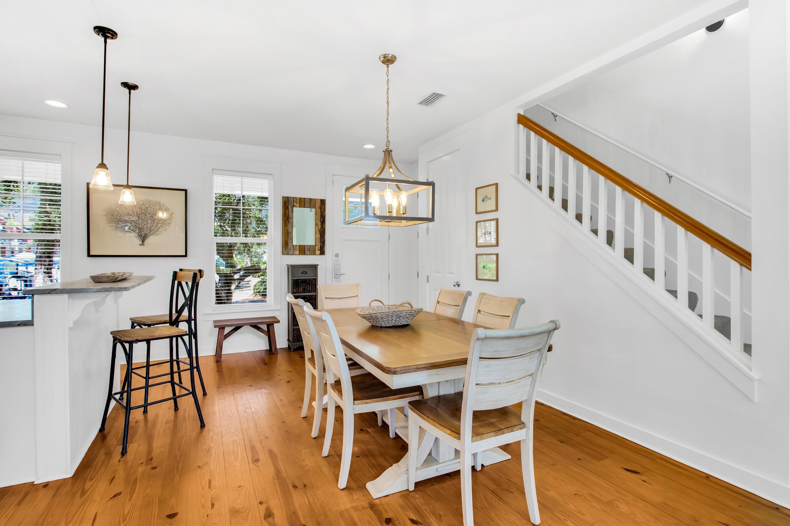 LAUREL GROVE - Residential