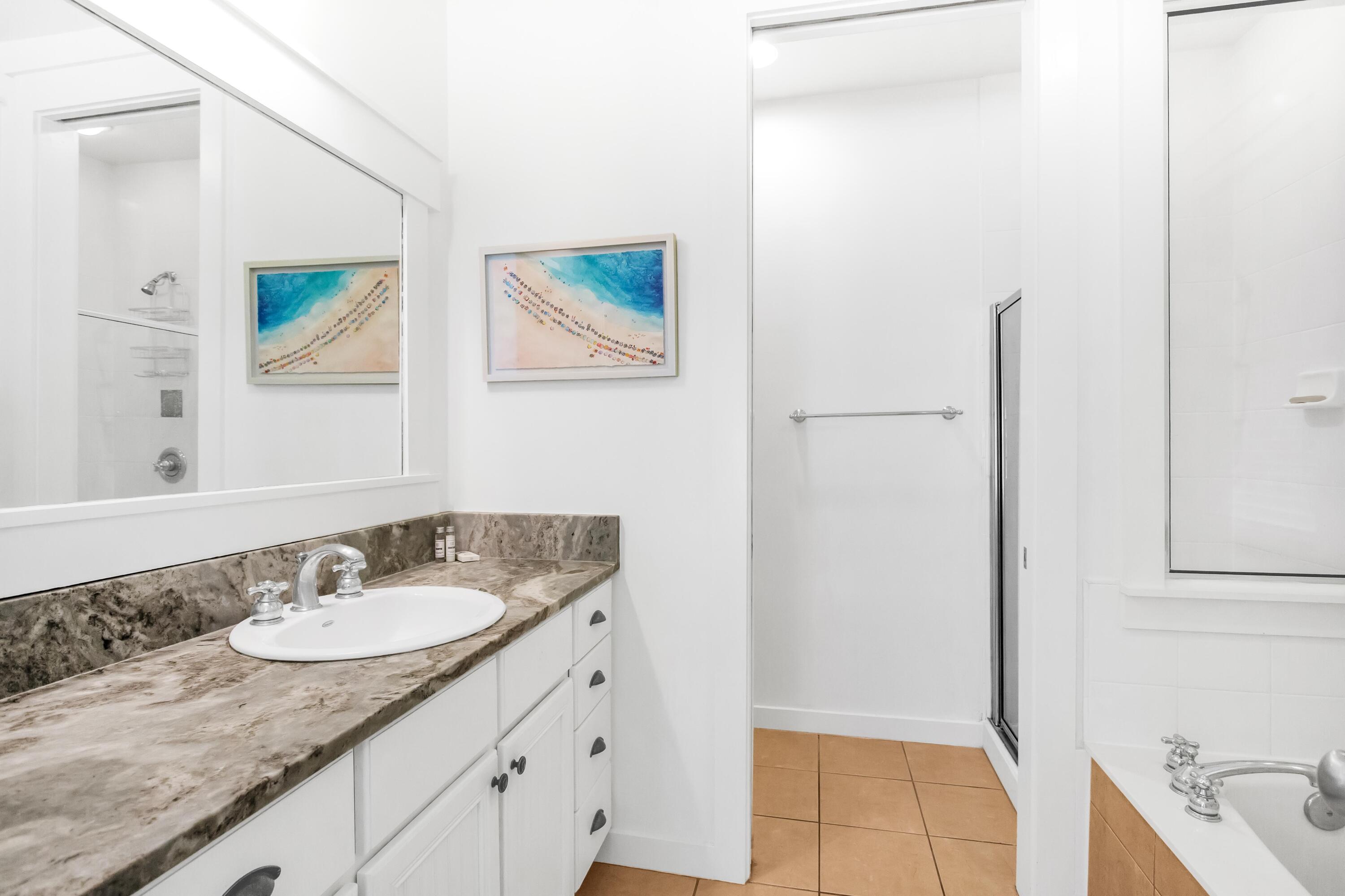 LAUREL GROVE - Residential