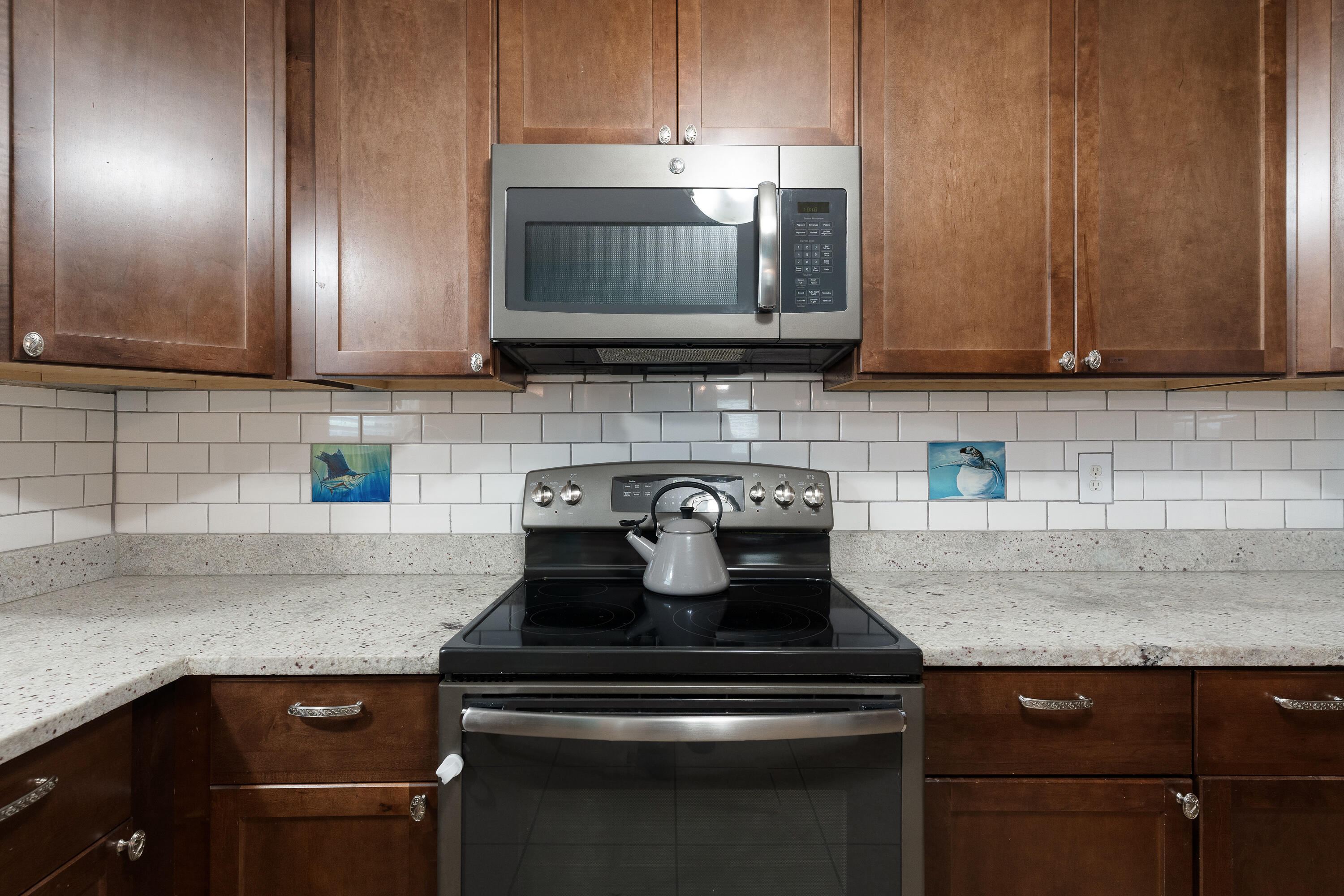 SEA HILLS 1ST - Residential