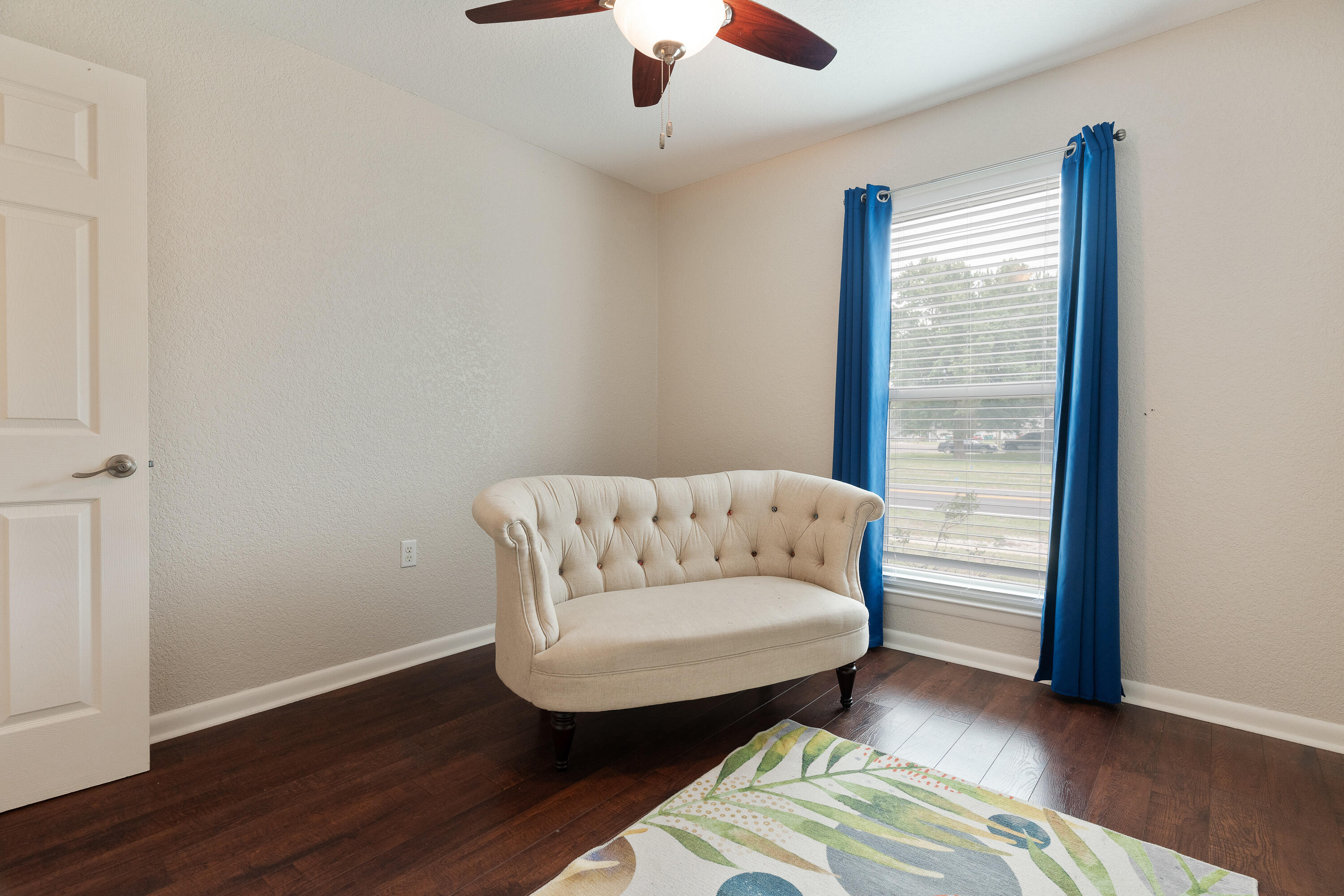 SEA HILLS 1ST - Residential