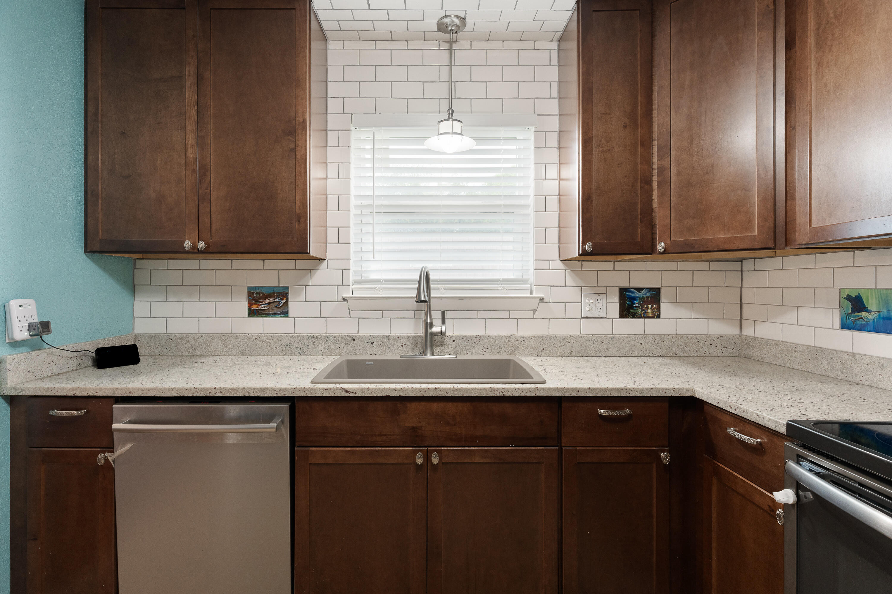 SEA HILLS 1ST - Residential
