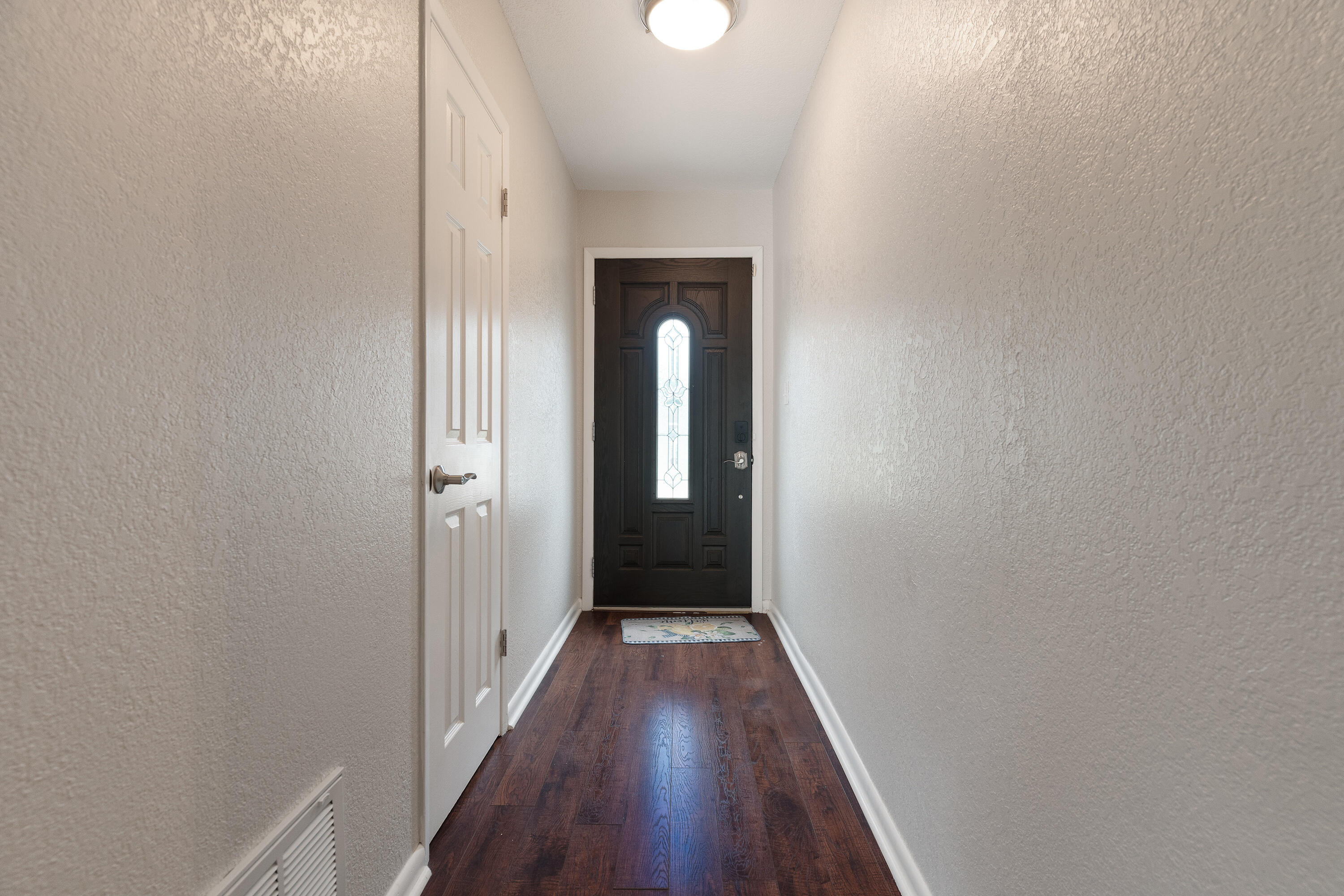 SEA HILLS 1ST - Residential