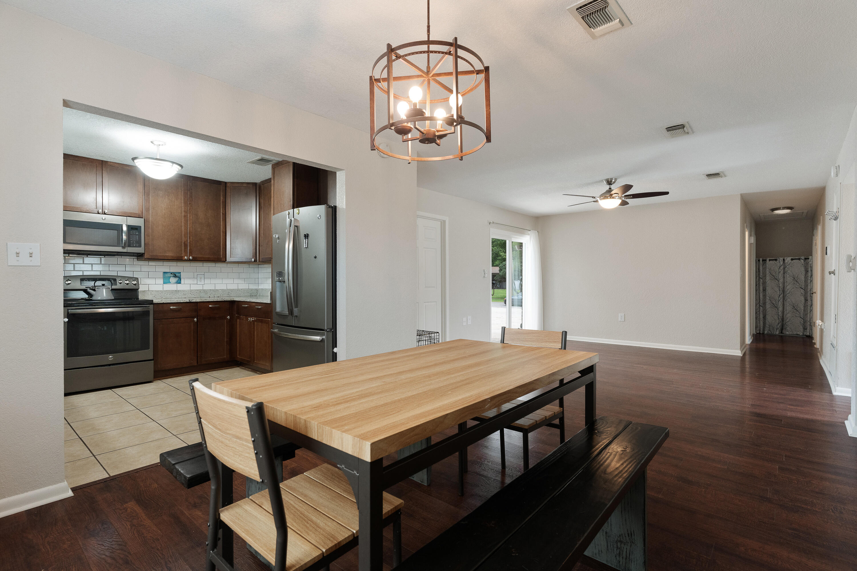 SEA HILLS 1ST - Residential