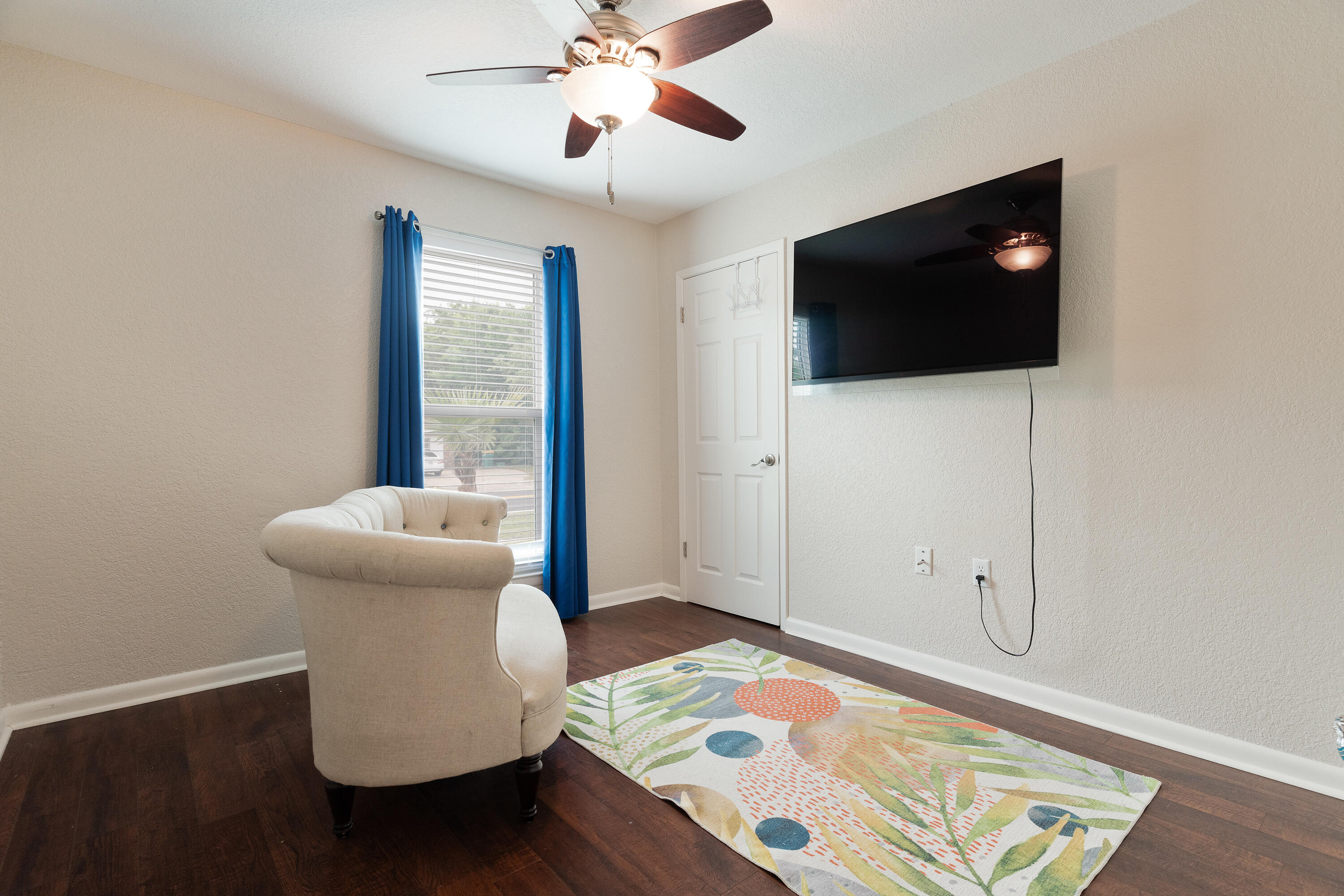 SEA HILLS 1ST - Residential