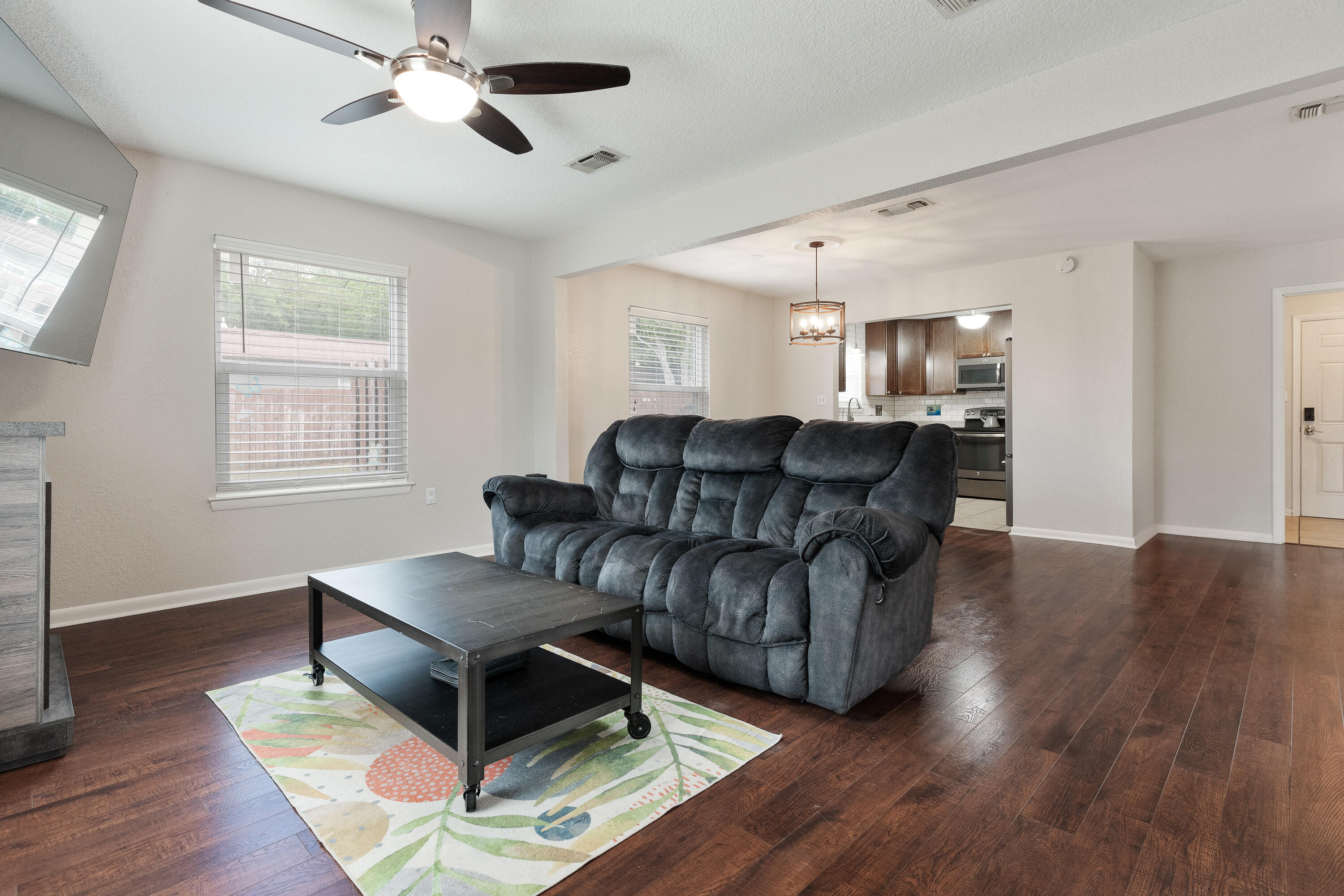 SEA HILLS 1ST - Residential