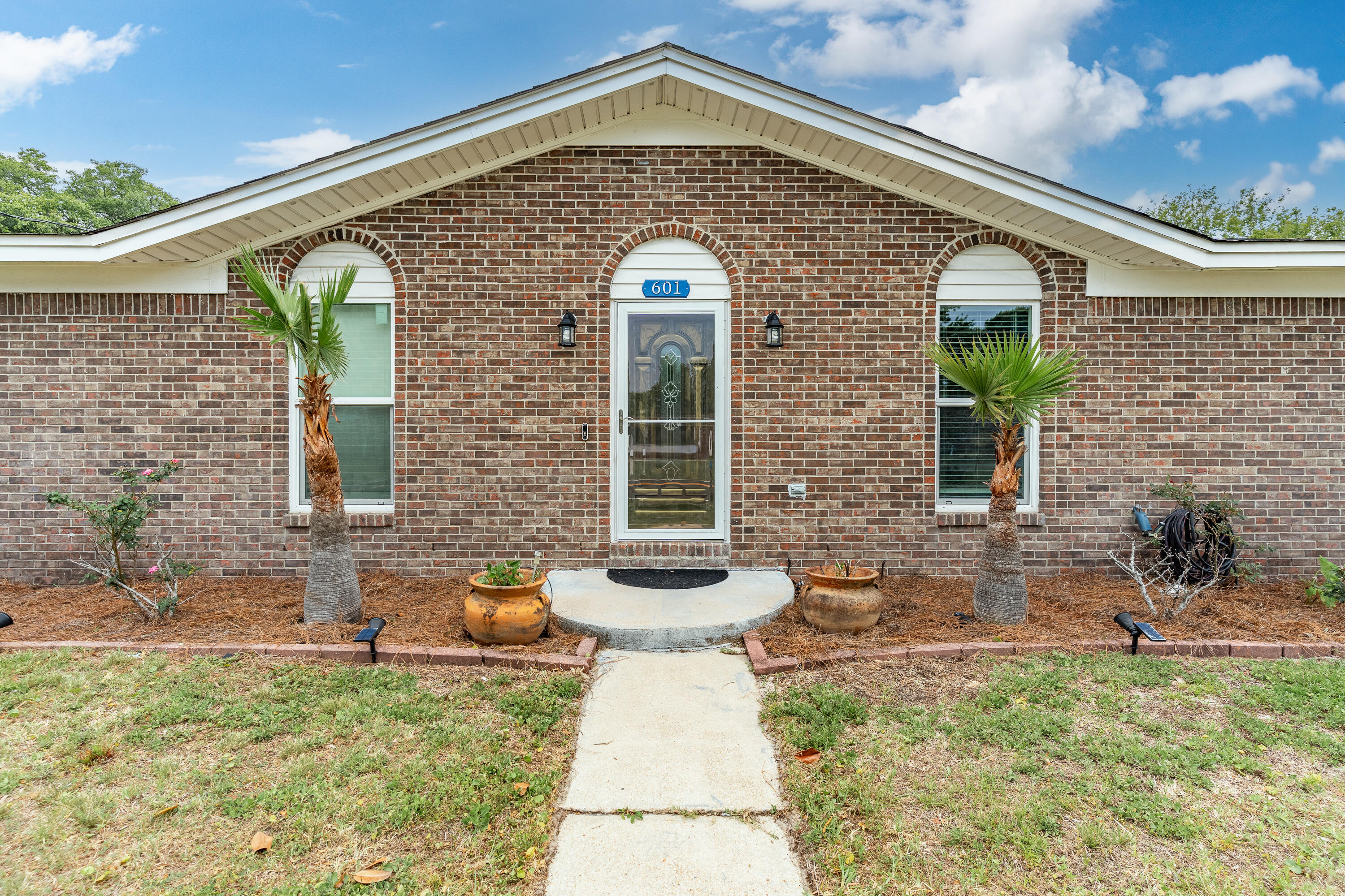 SEA HILLS 1ST - Residential