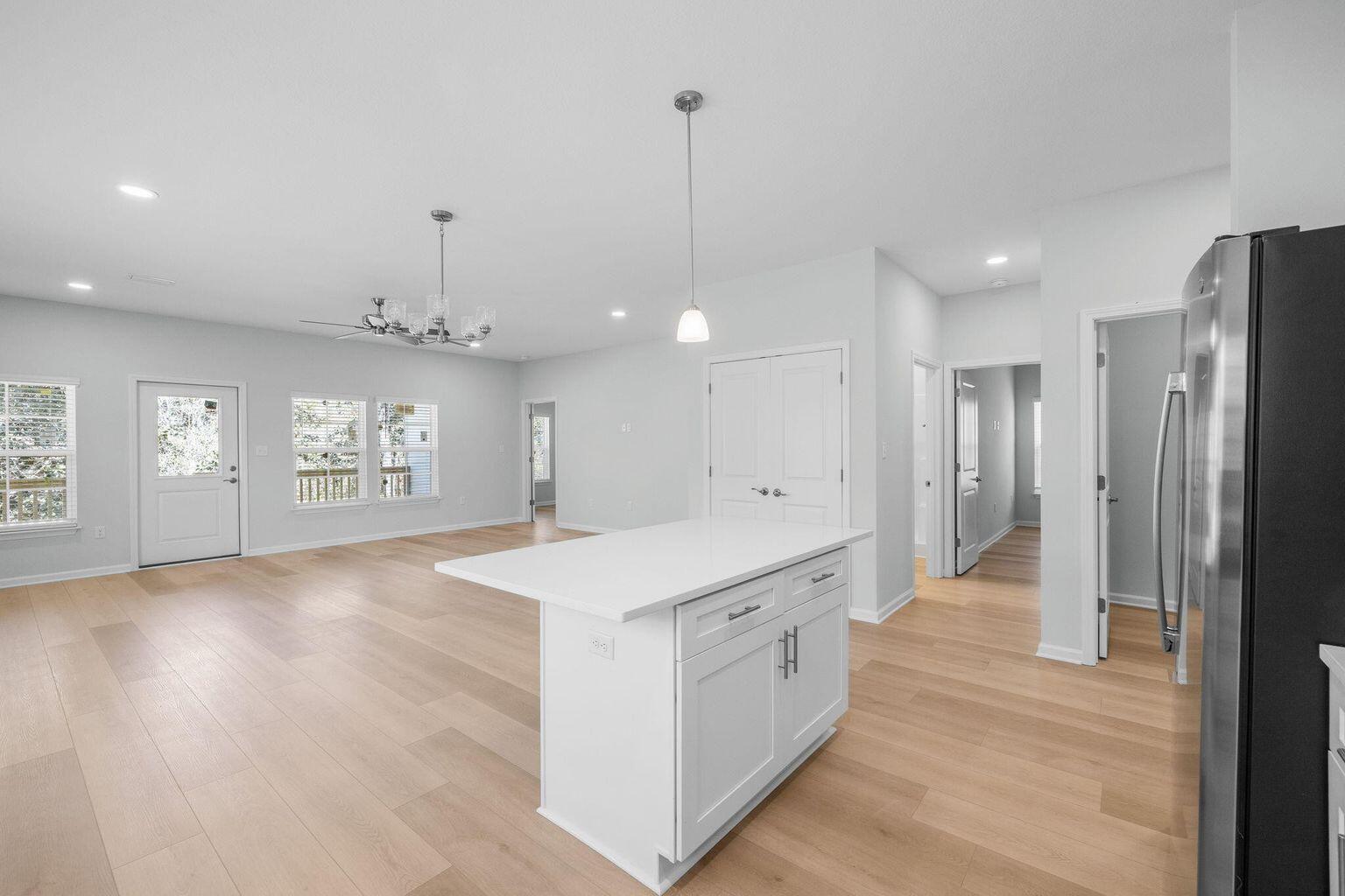 RIVERWALK PH I - Residential