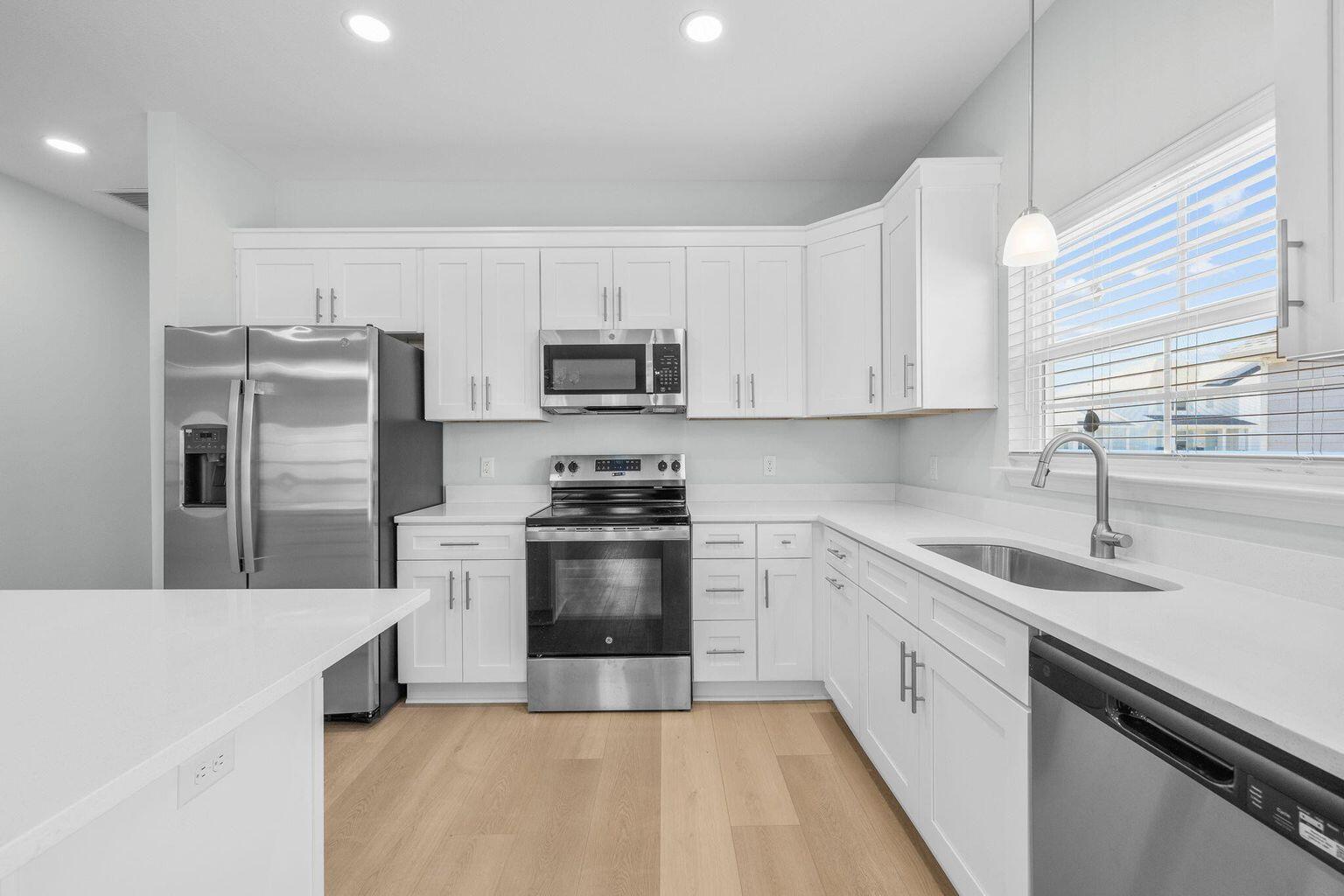 RIVERWALK PH I - Residential