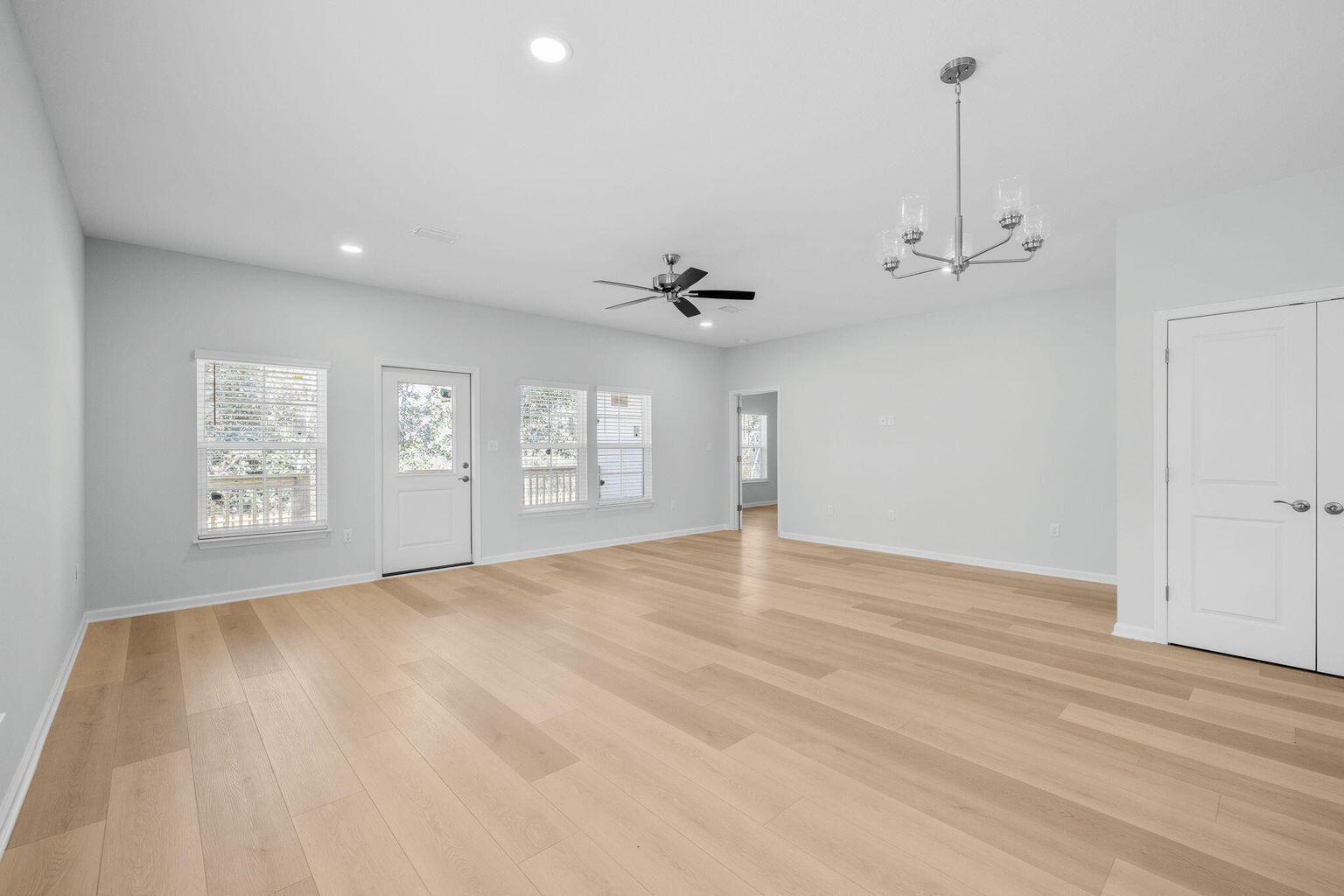 RIVERWALK PH I - Residential