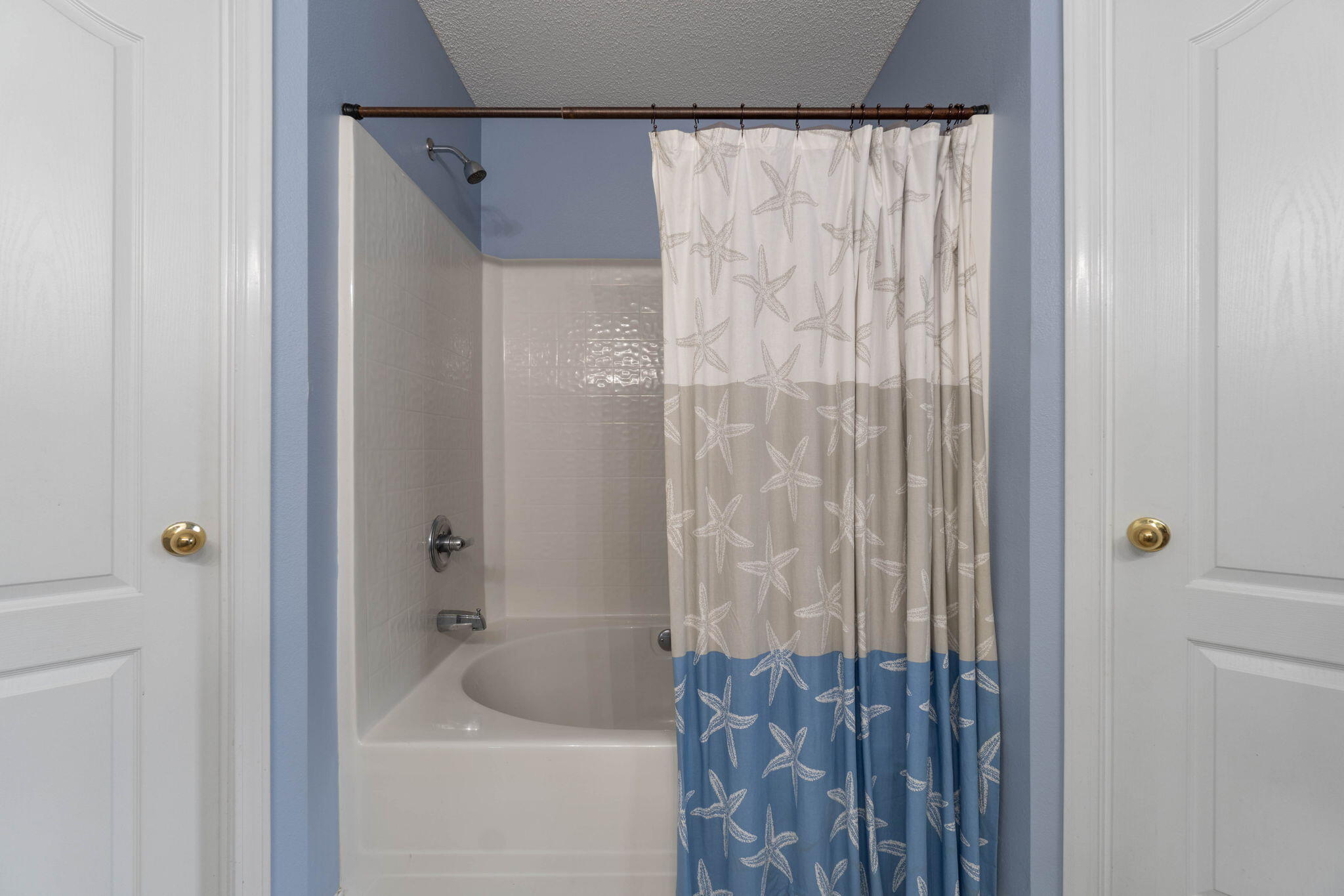 NONESUCH WAY - Residential