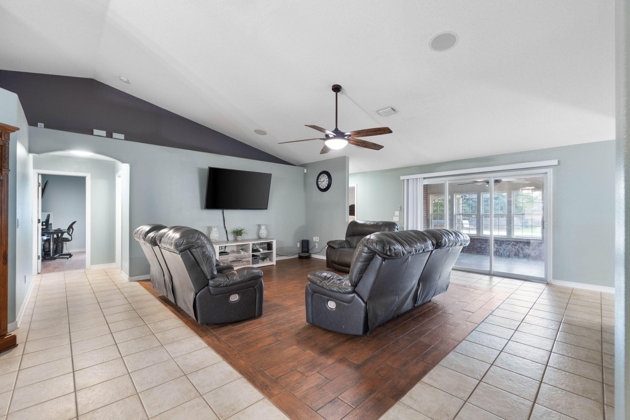 NONESUCH WAY - Residential