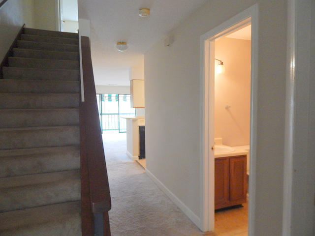 LAKESIDE CONDO AT BLUEWATER BAY - Residential