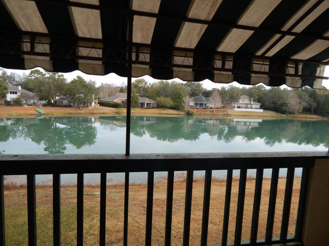 LAKESIDE CONDO AT BLUEWATER BAY - Residential