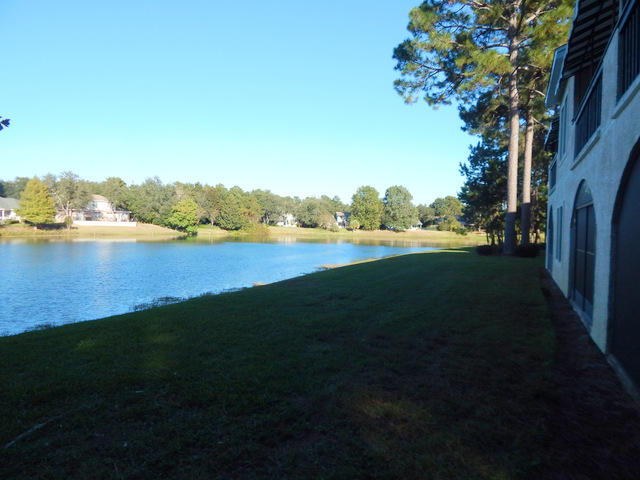 LAKESIDE CONDO AT BLUEWATER BAY - Residential