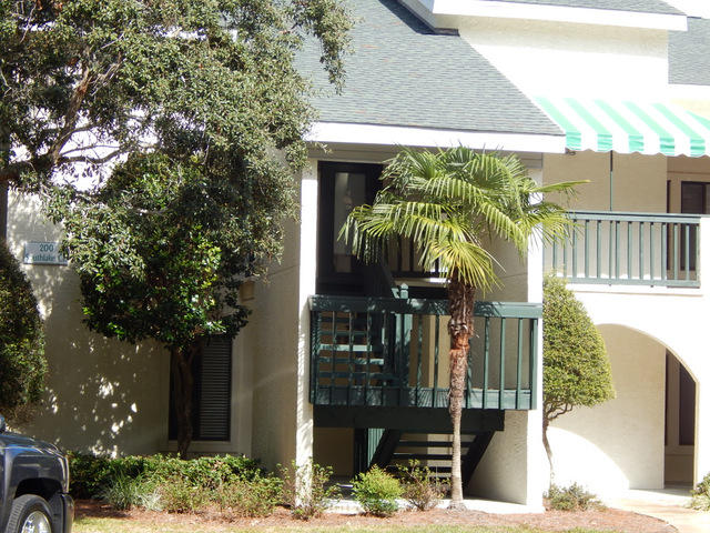 LAKESIDE CONDO AT BLUEWATER BAY - Residential