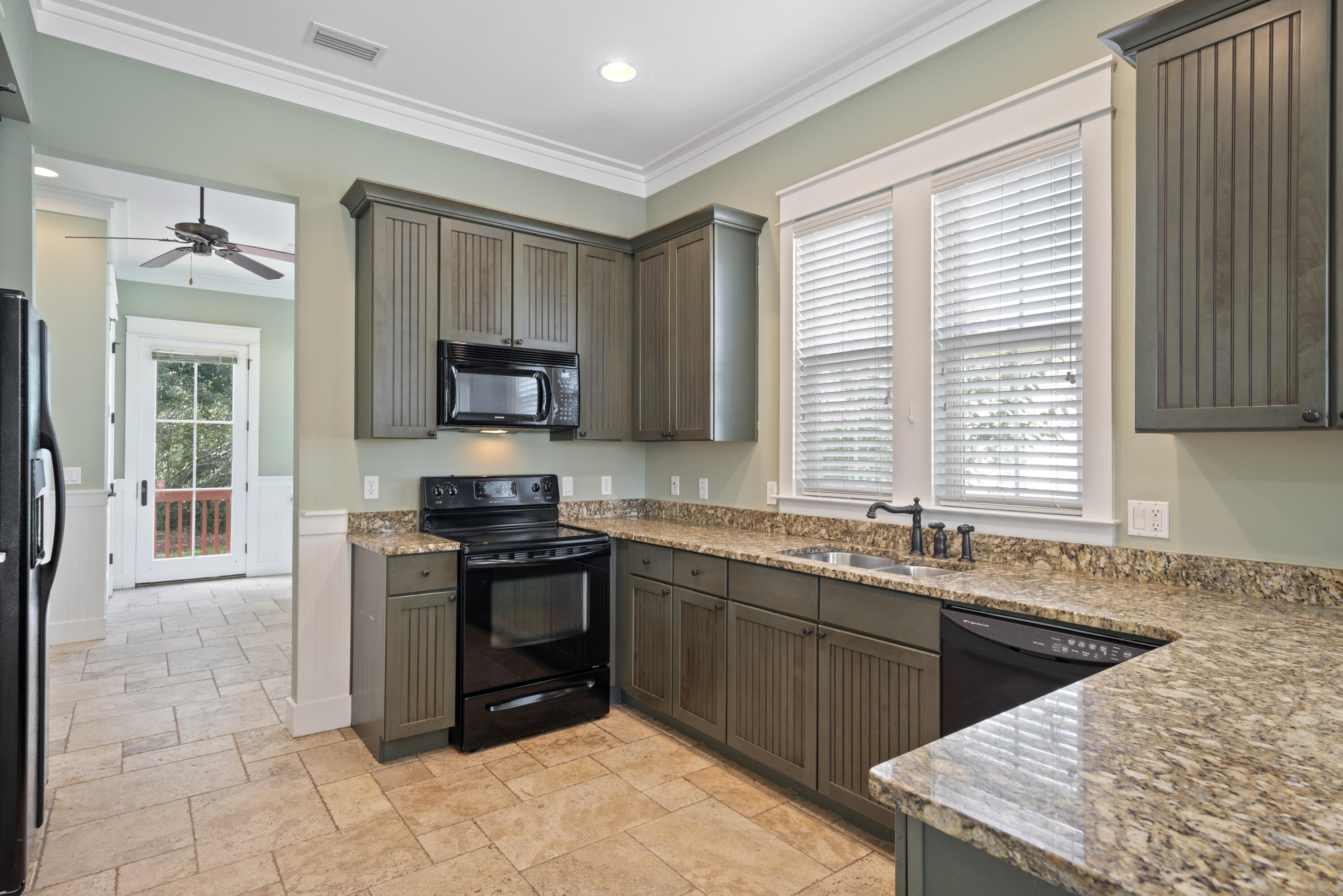 HARRISON'S WALK - Residential