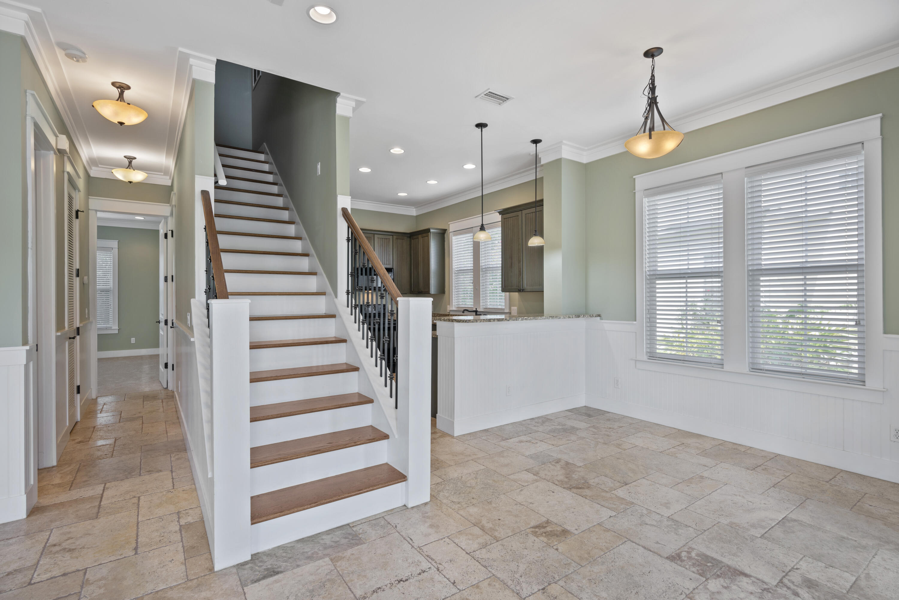 HARRISON'S WALK - Residential