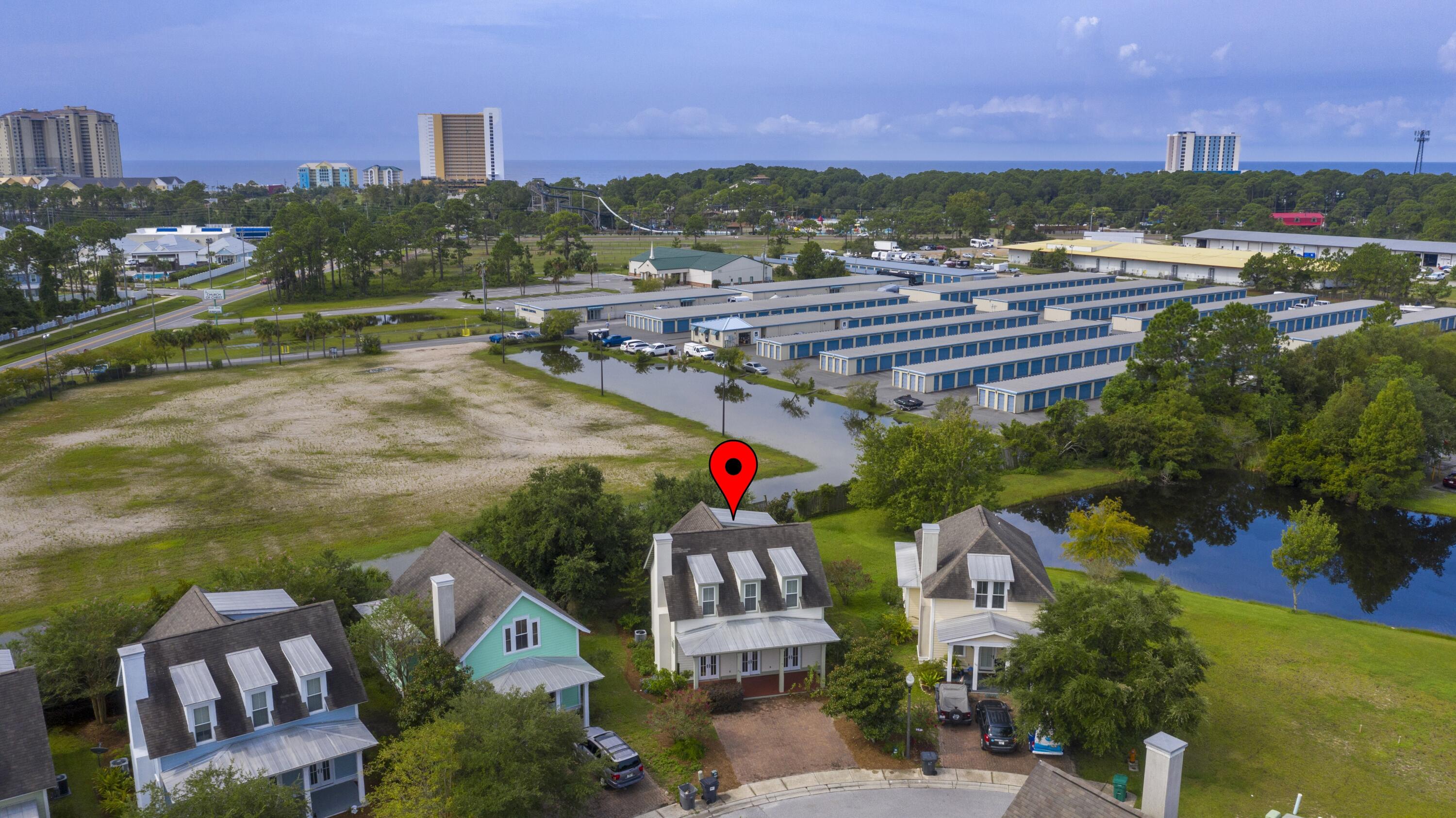 HARRISON'S WALK - Residential