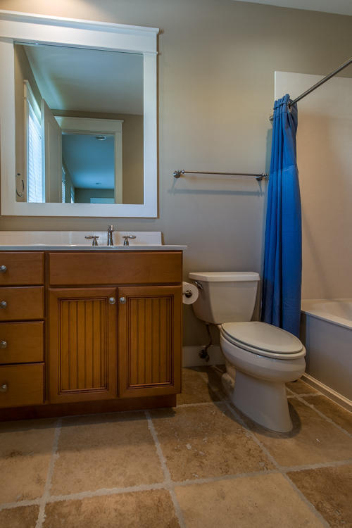 CARSON OAKS - Residential Lease