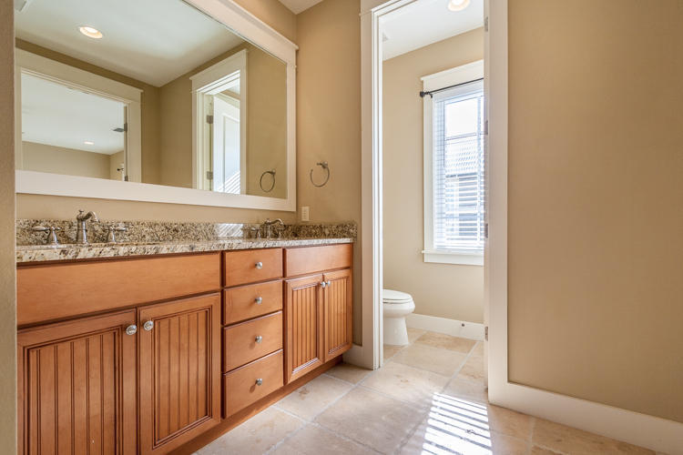 CARSON OAKS - Residential Lease