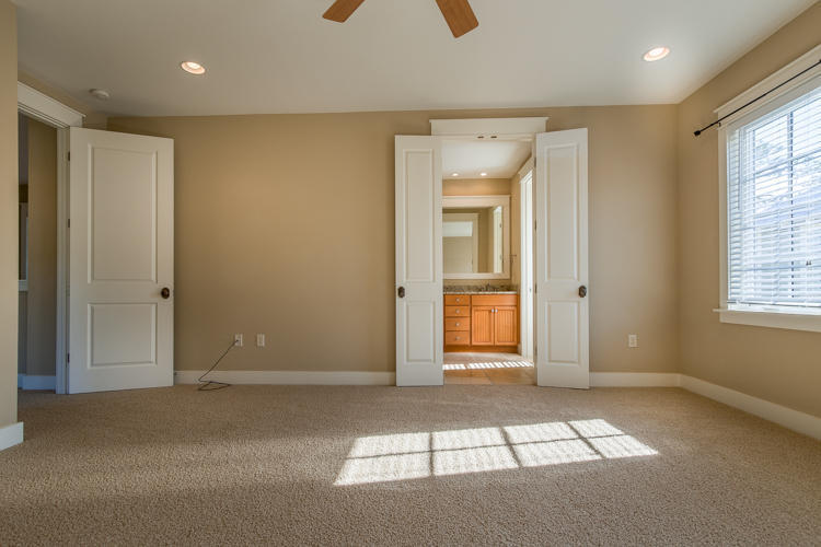 CARSON OAKS - Residential Lease