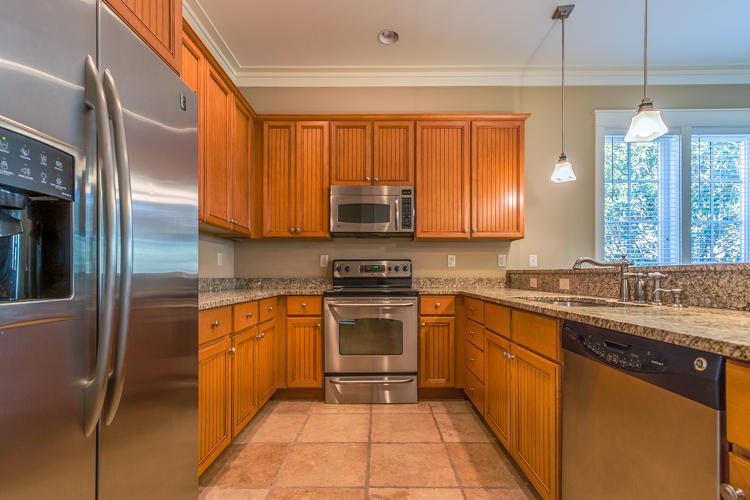 CARSON OAKS - Residential Lease