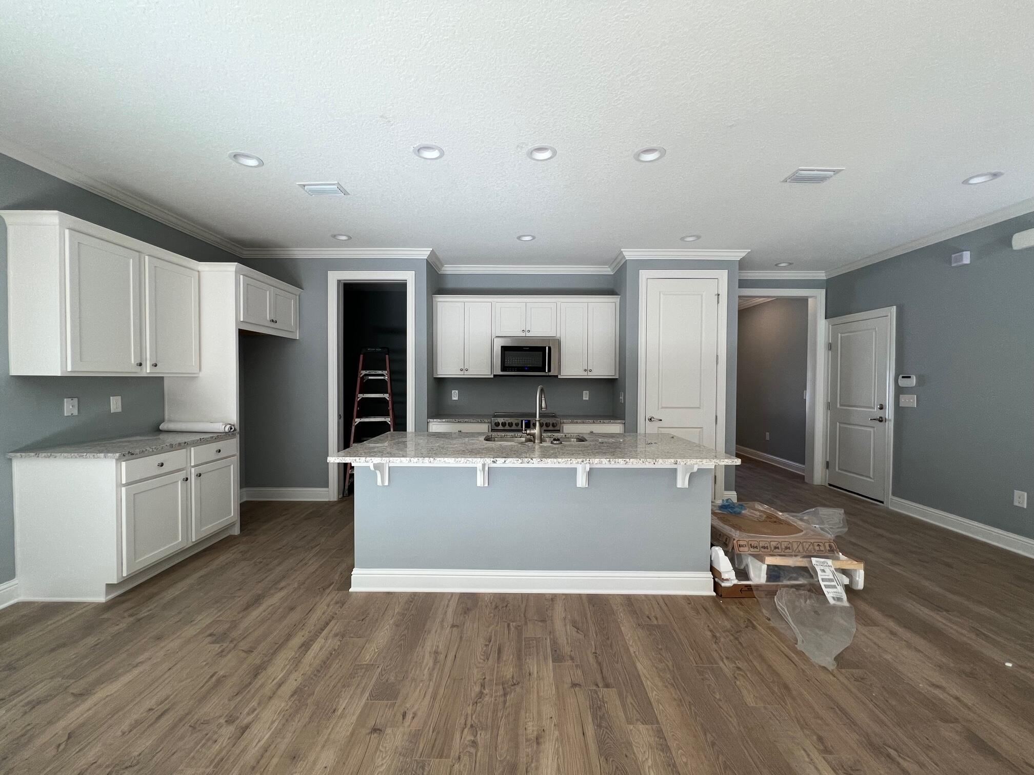 LAUREL OAKS S/D - Residential Lease