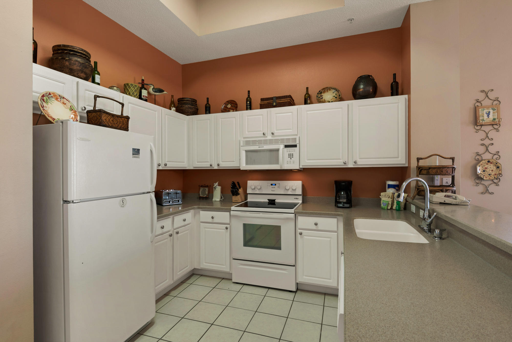 The Inn at Summerwind - Residential