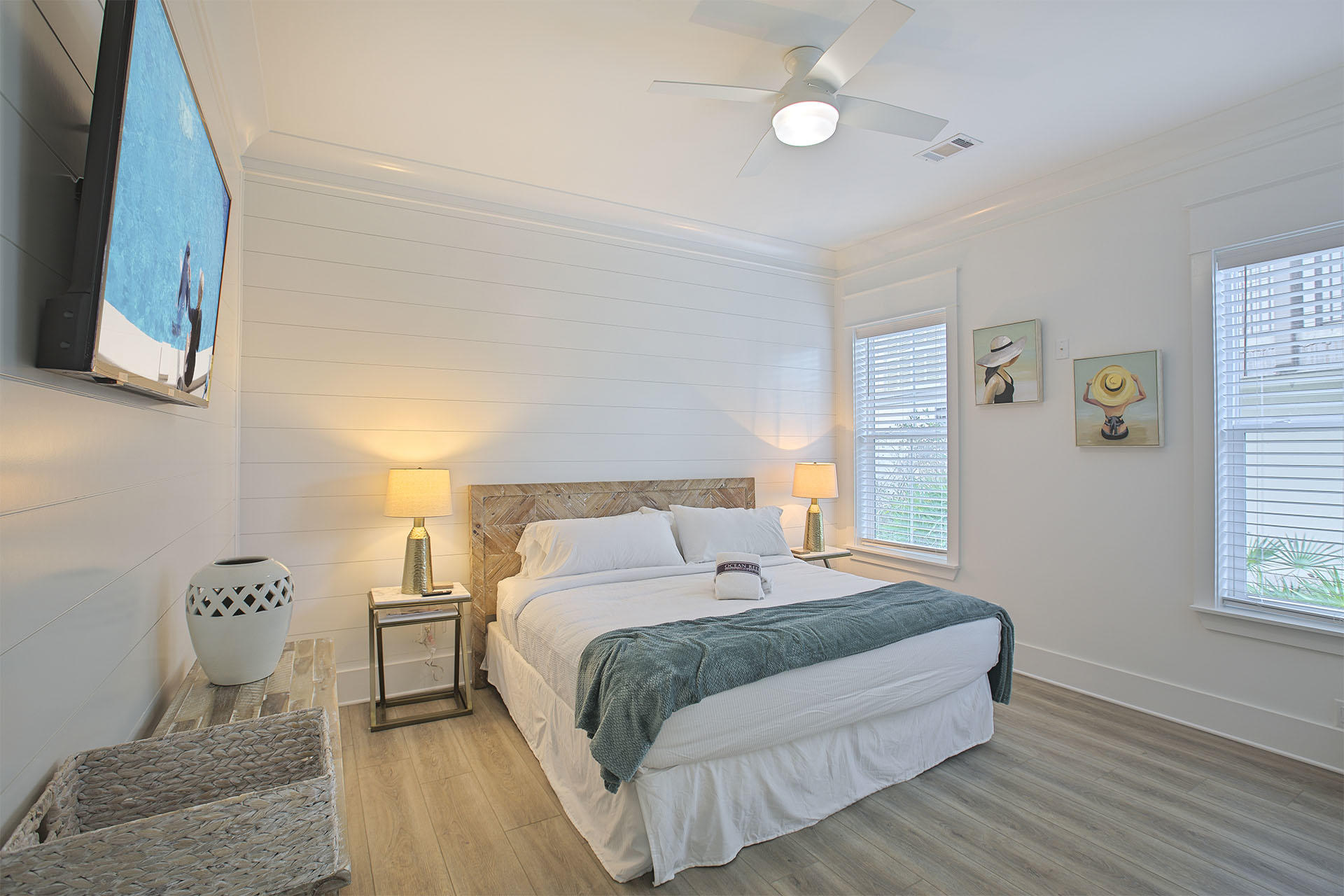Woodward Dr - Residential