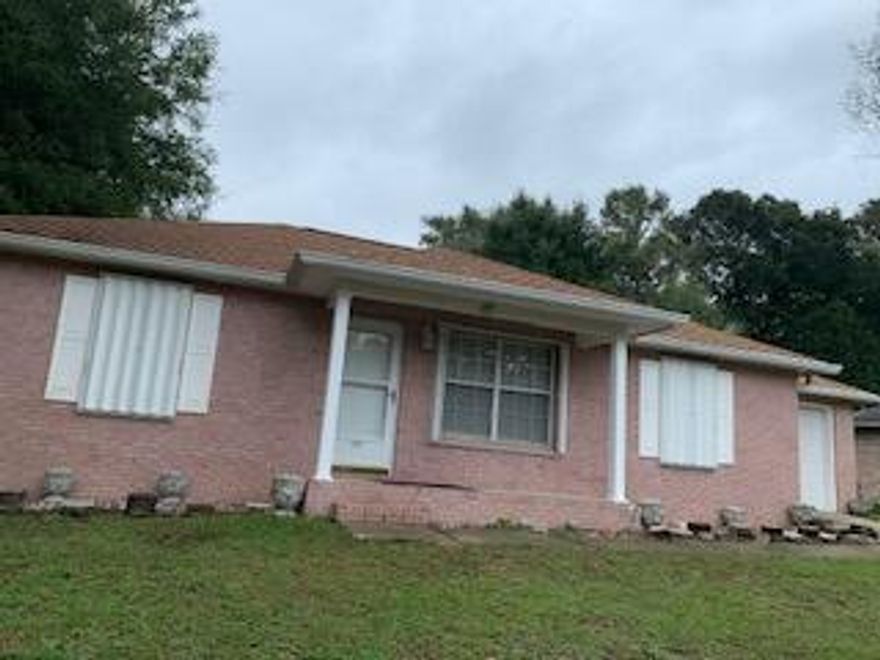 All Brick home on Cul de sac street.. New Roof last year, Hurricane Shutters, Fenced Back Yard, 2 Black Walnut Trees and 5 Pecan Trees. Great backyard for children and/or pets. Two storage sheds.