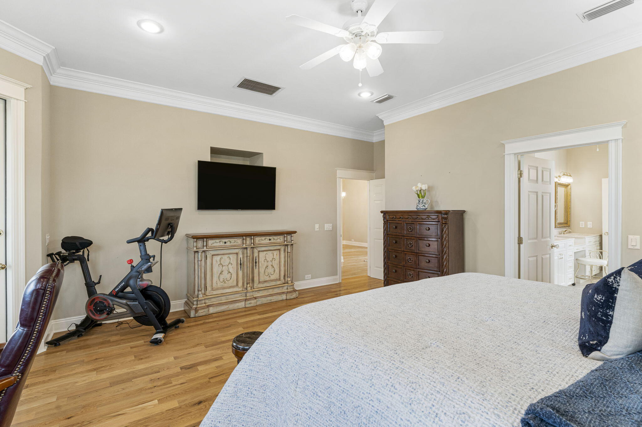 COLLEGE POINT 1ST ADDN - Residential