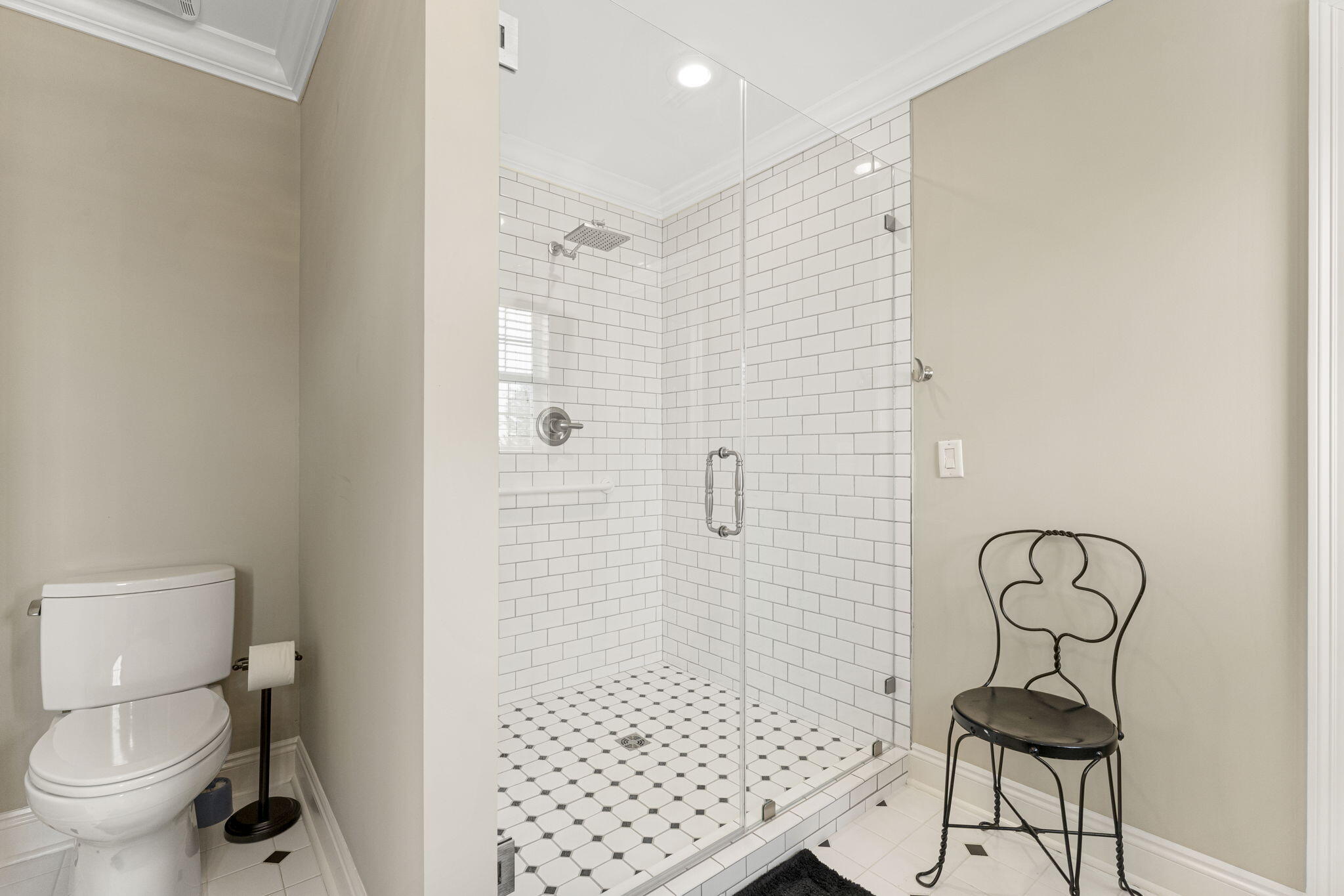 COLLEGE POINT 1ST ADDN - Residential