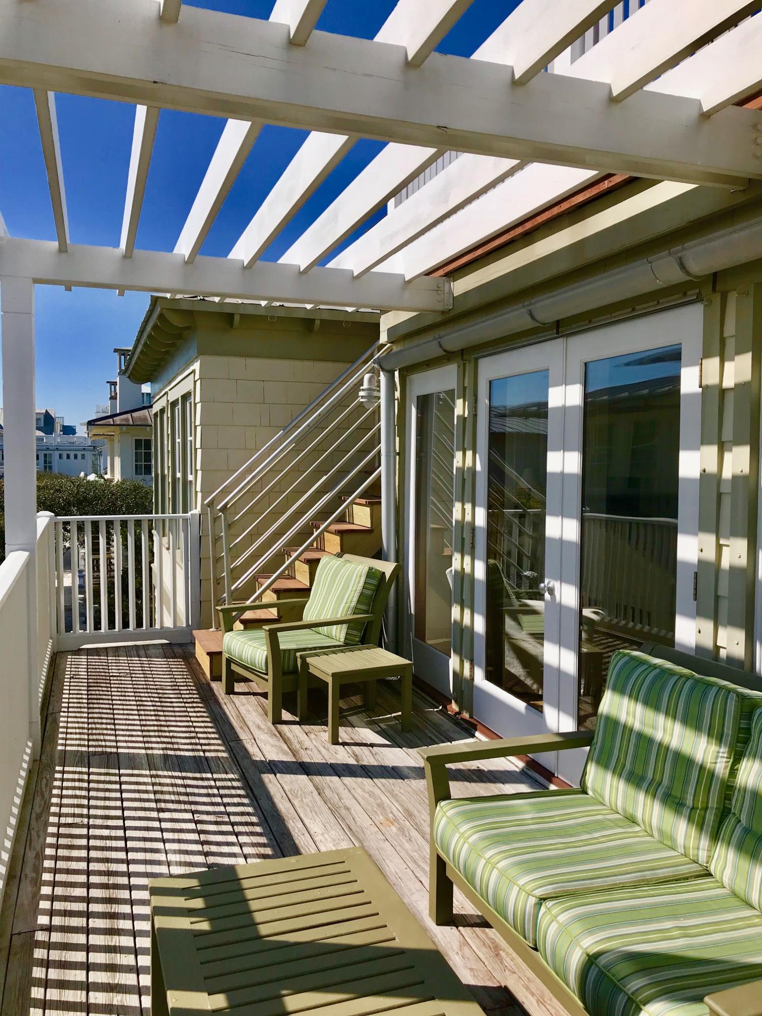 SEASIDE 10 - Residential