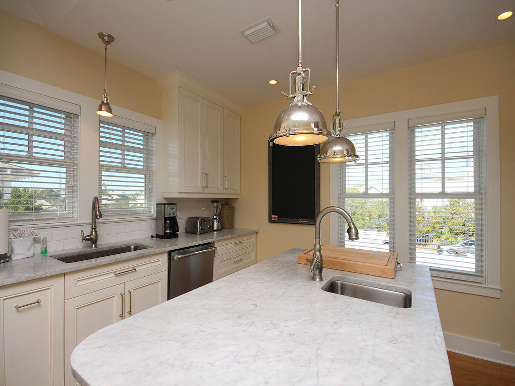 SEASIDE 10 - Residential
