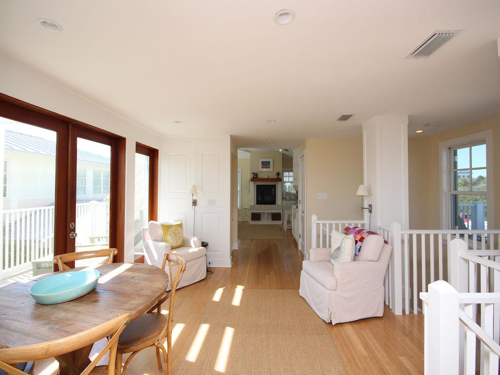 SEASIDE 10 - Residential