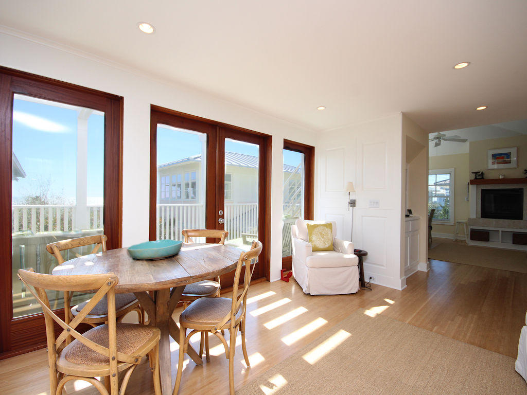 SEASIDE 10 - Residential