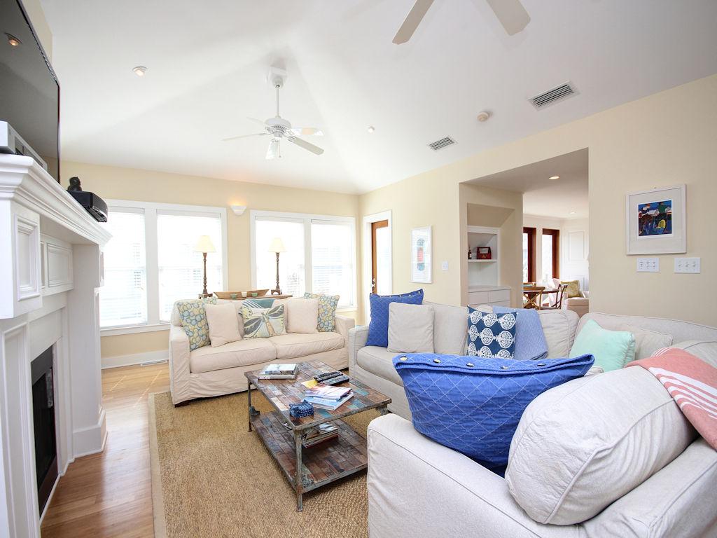 SEASIDE 10 - Residential