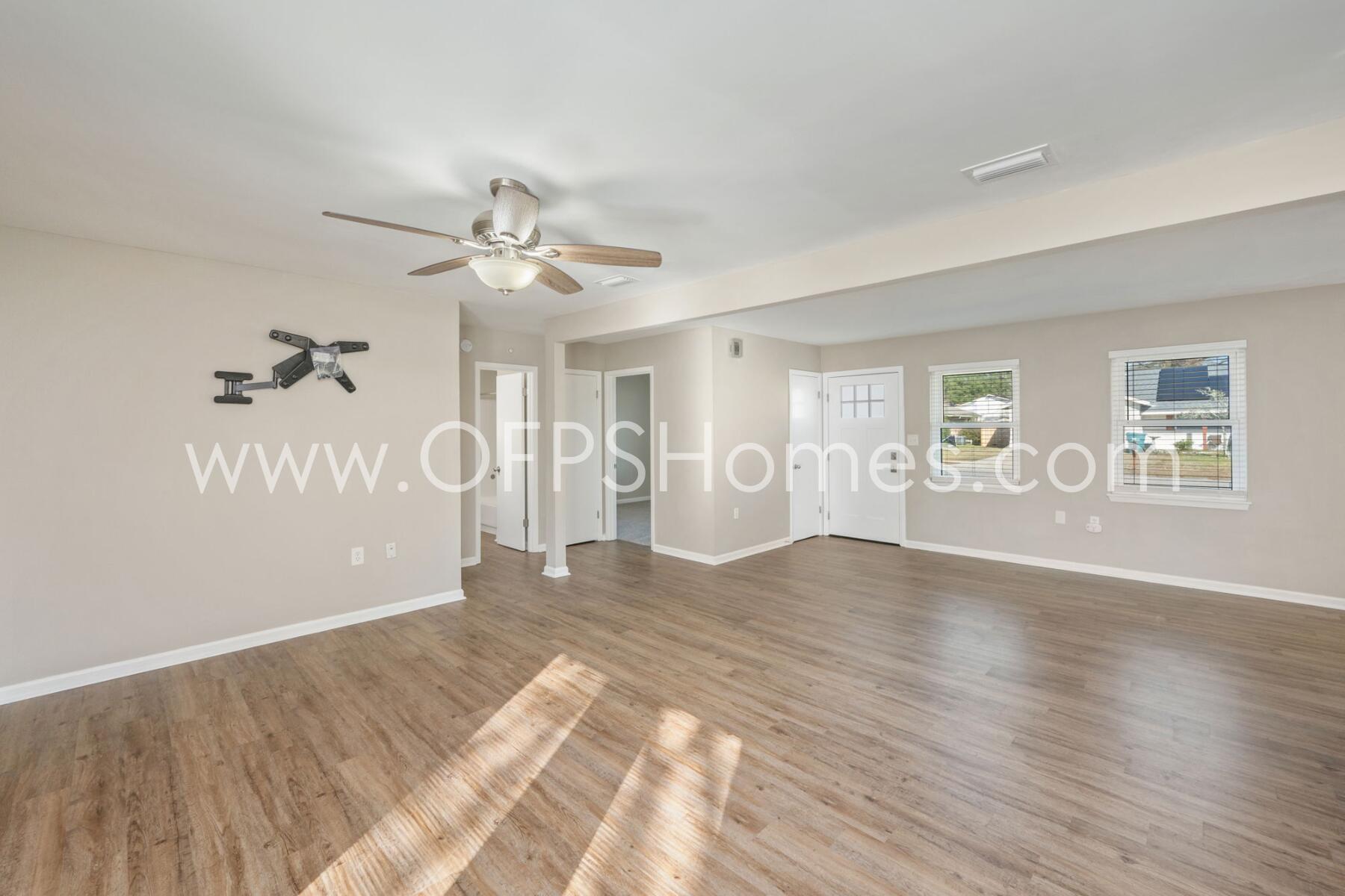 TANGLEWOOD S/D 1ST ADDN - Residential Lease