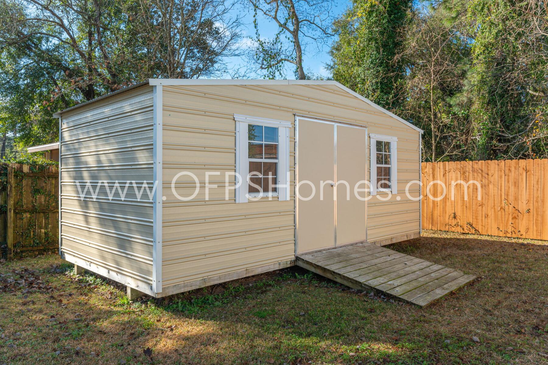 TANGLEWOOD S/D 1ST ADDN - Residential Lease