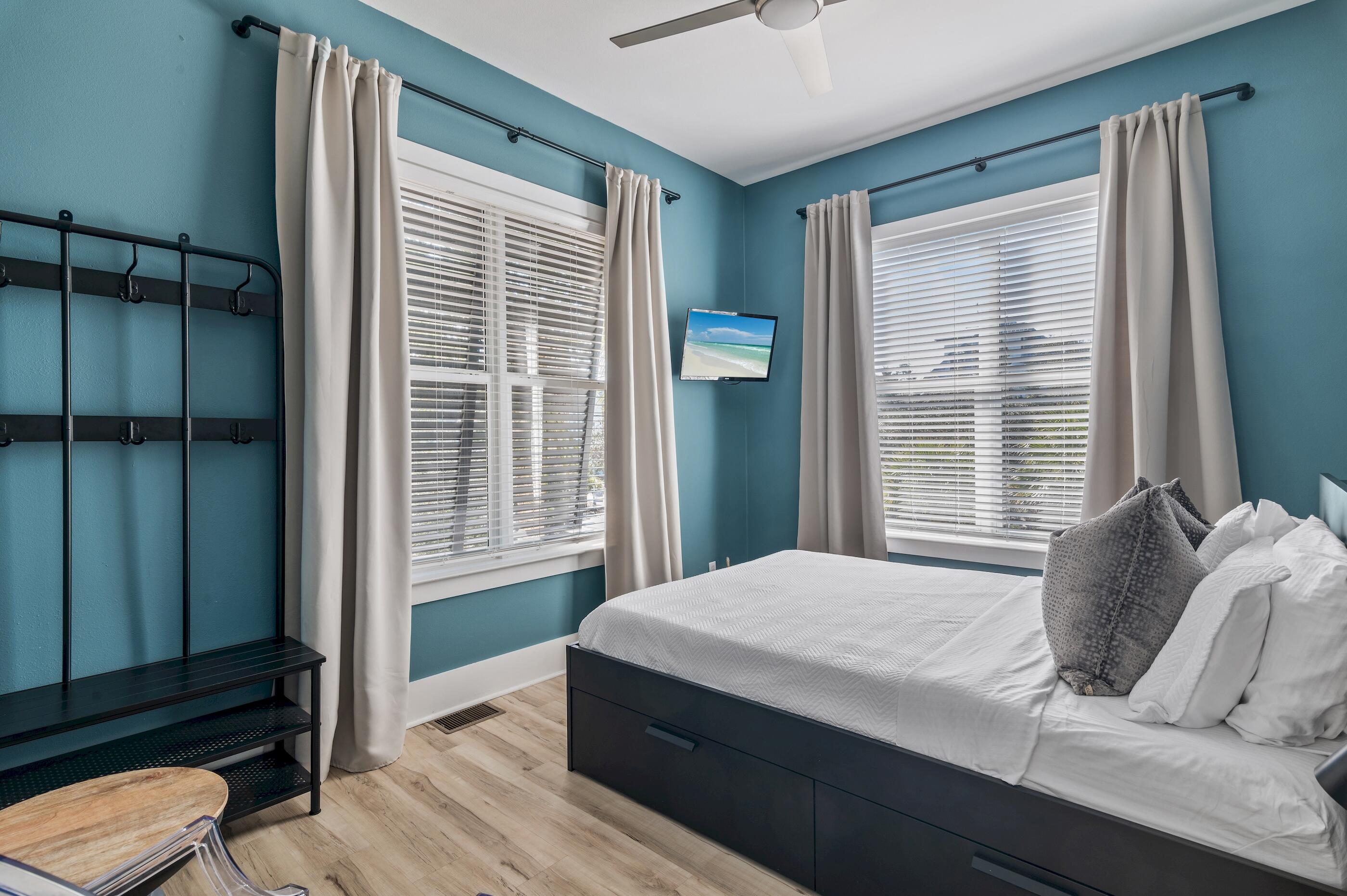 LAKEWOOD ESTATES - Residential