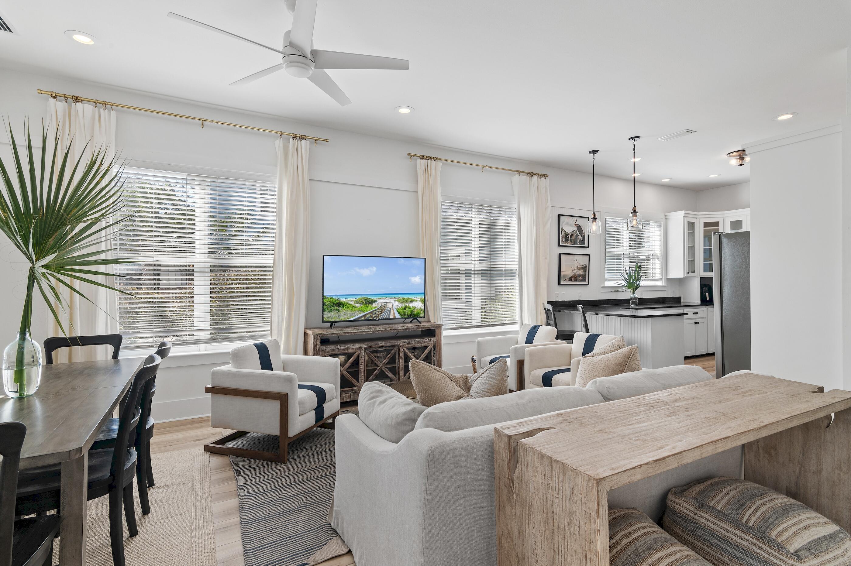 LAKEWOOD ESTATES - Residential