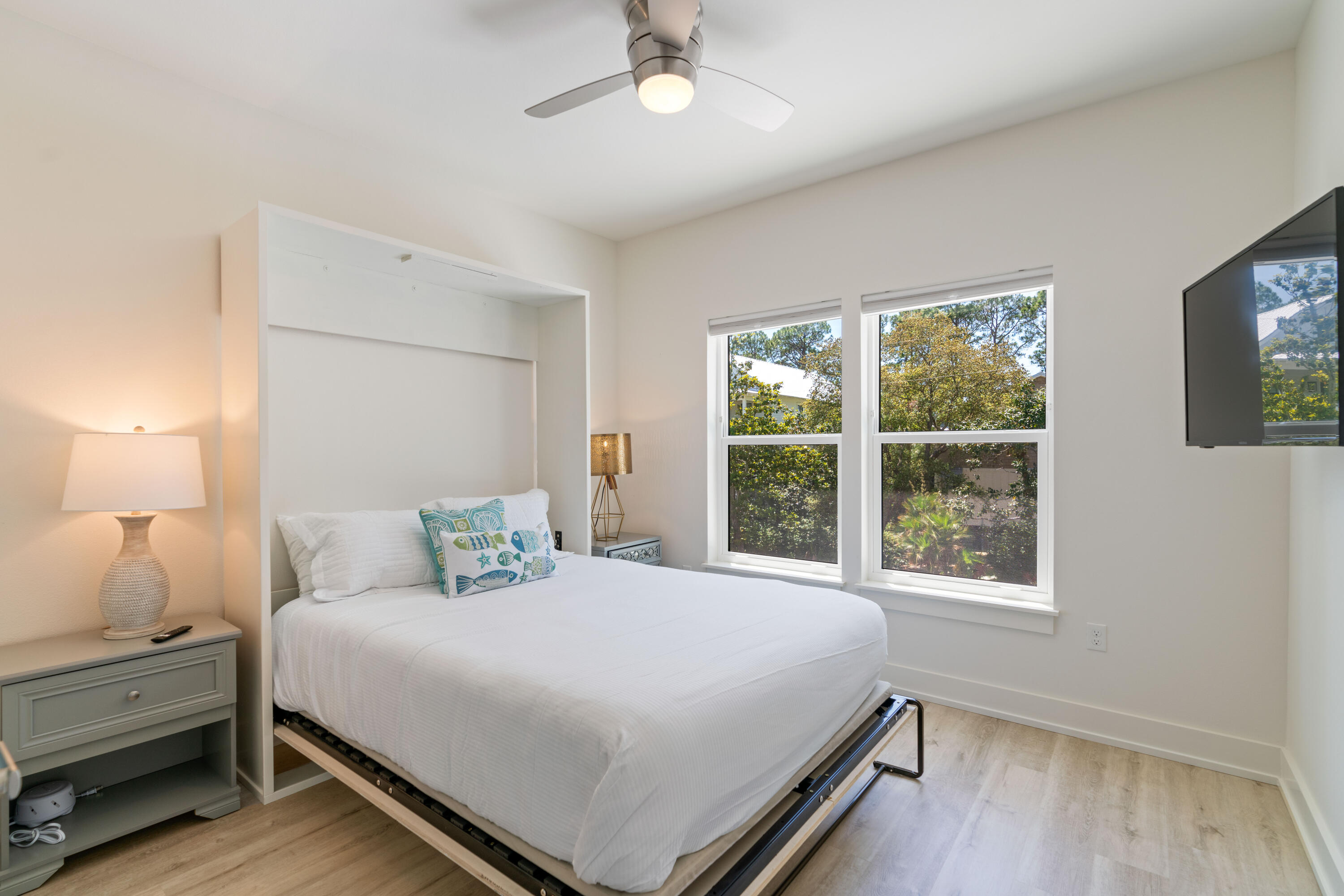 LAKEWOOD OF SEAGROVE BEACH - Residential