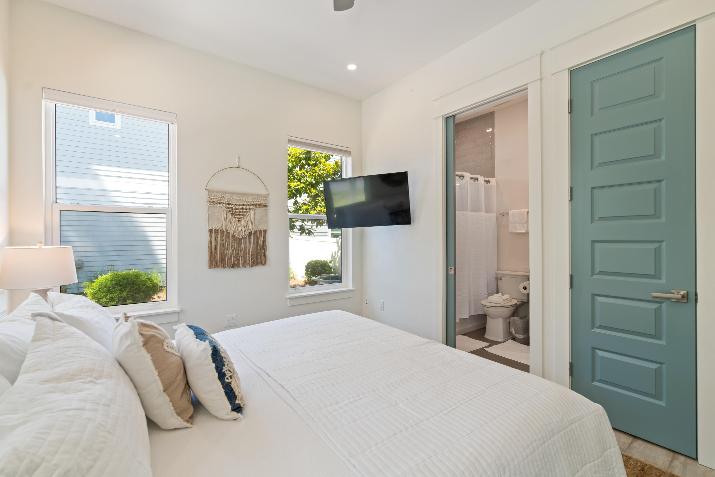 LAKEWOOD OF SEAGROVE BEACH - Residential