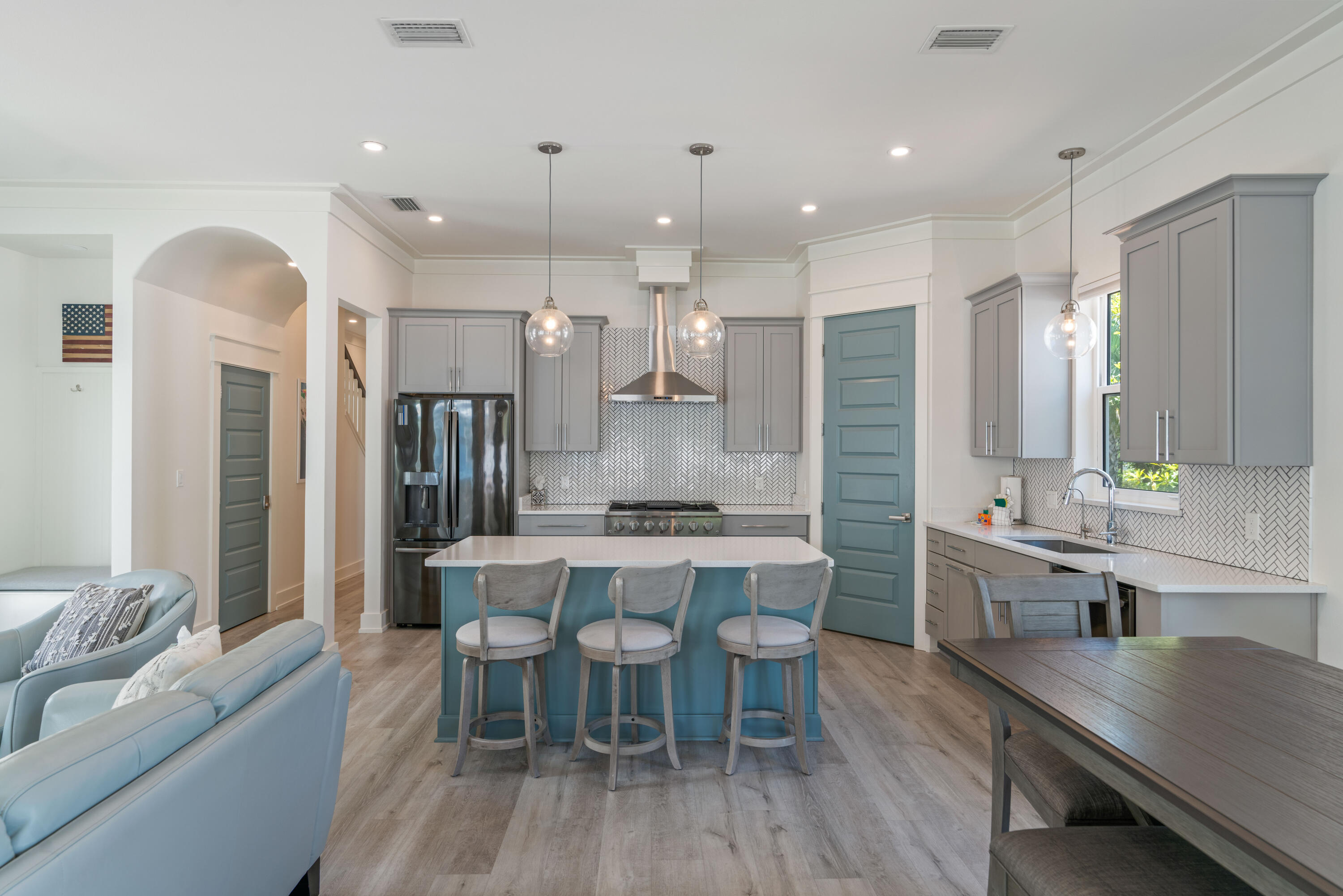 LAKEWOOD OF SEAGROVE BEACH - Residential