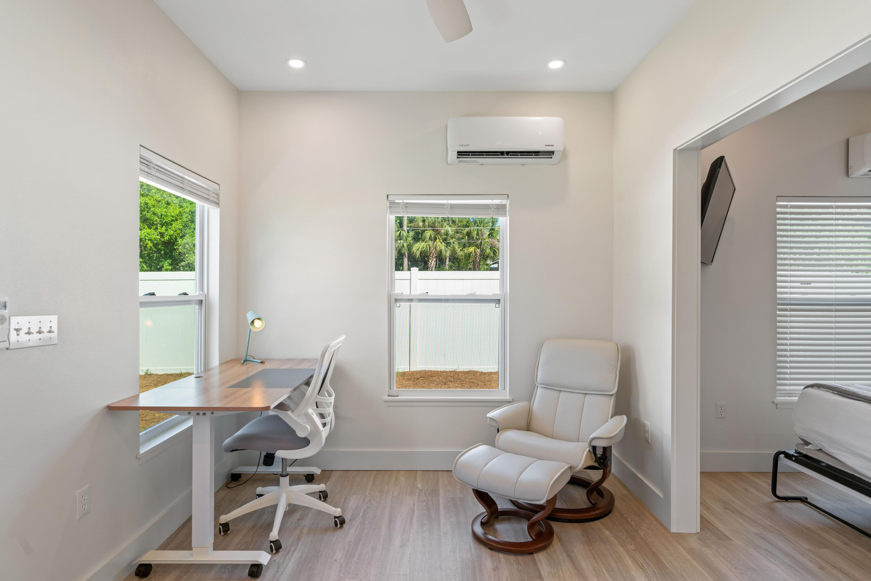 LAKEWOOD OF SEAGROVE BEACH - Residential