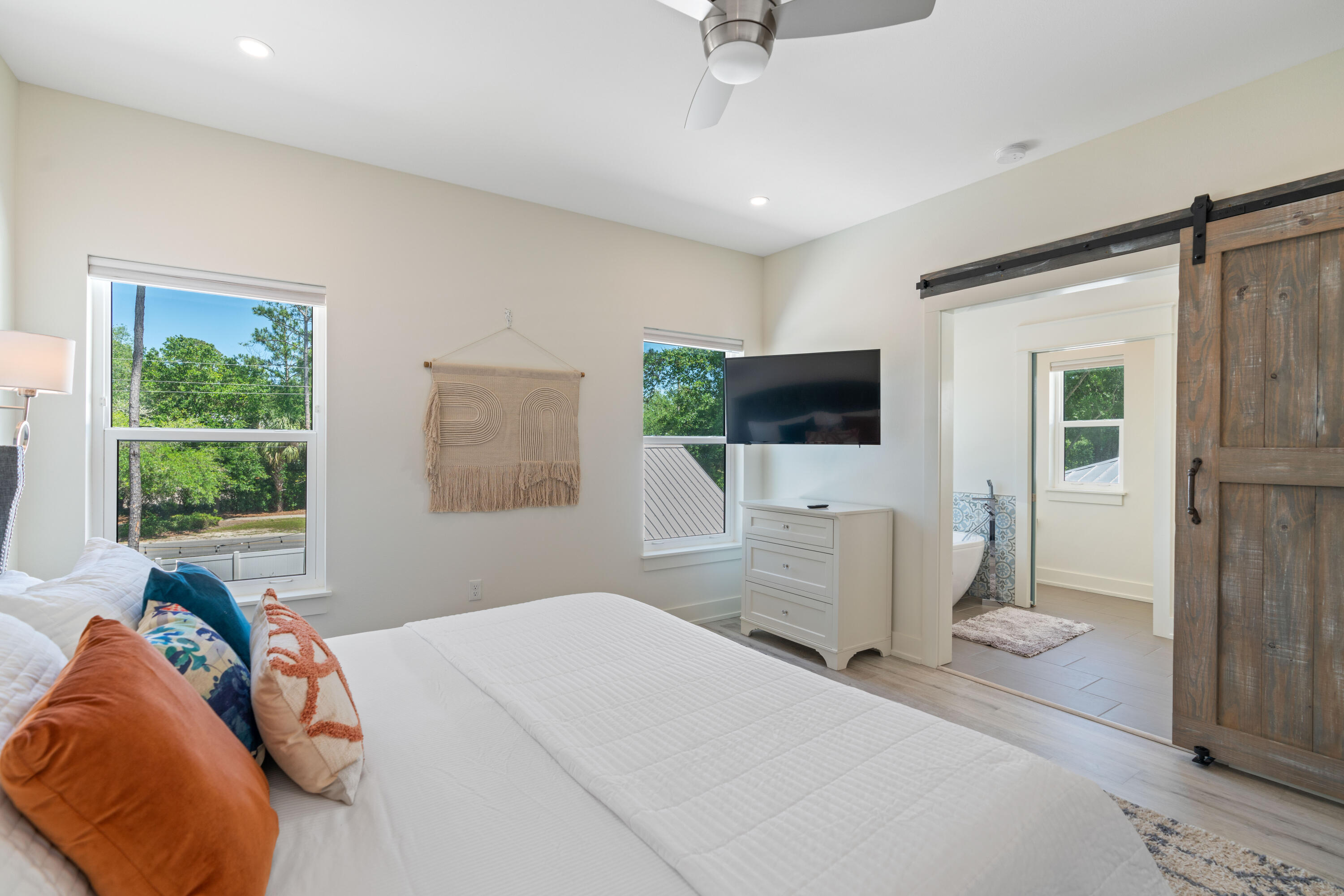 LAKEWOOD OF SEAGROVE BEACH - Residential