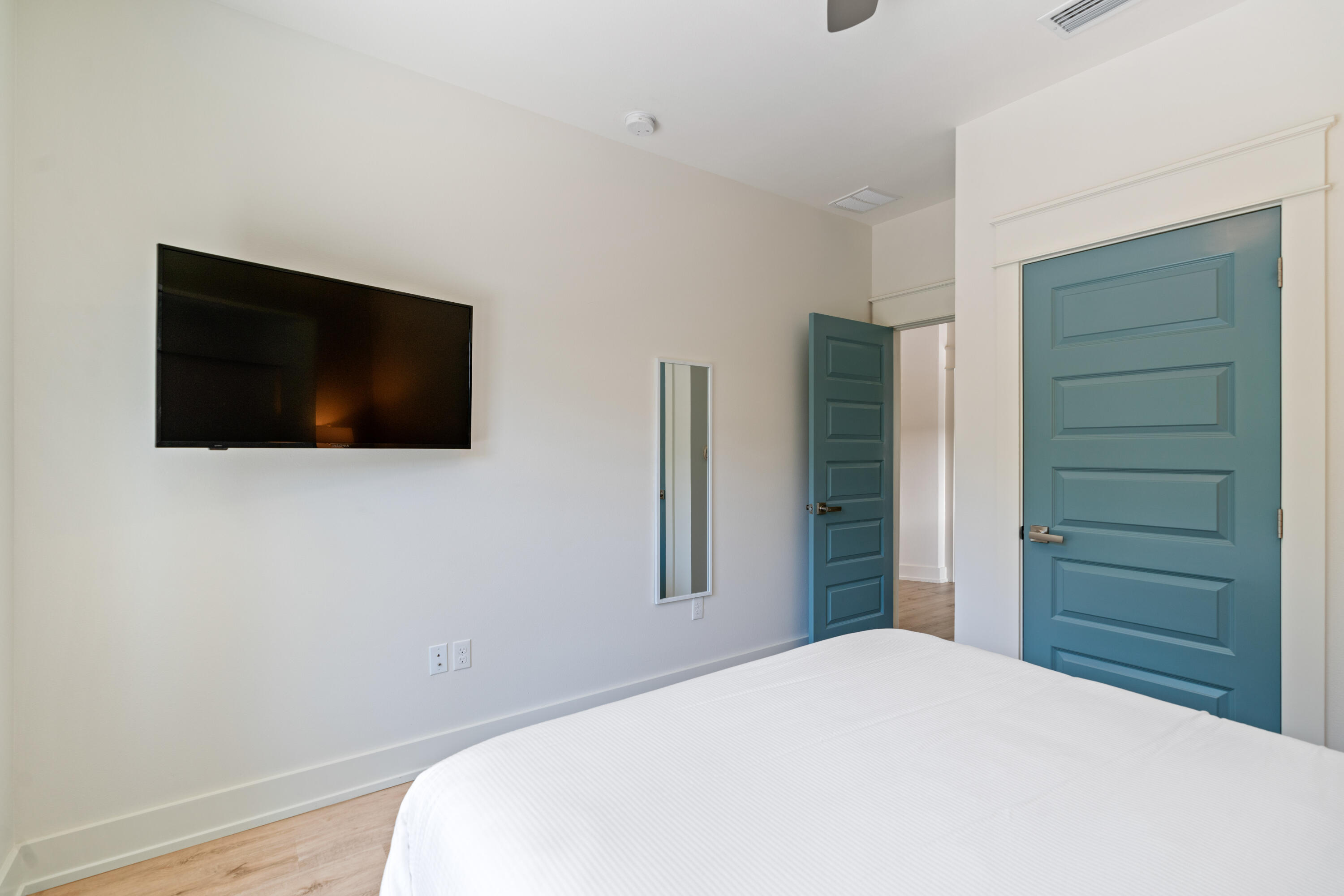LAKEWOOD OF SEAGROVE BEACH - Residential
