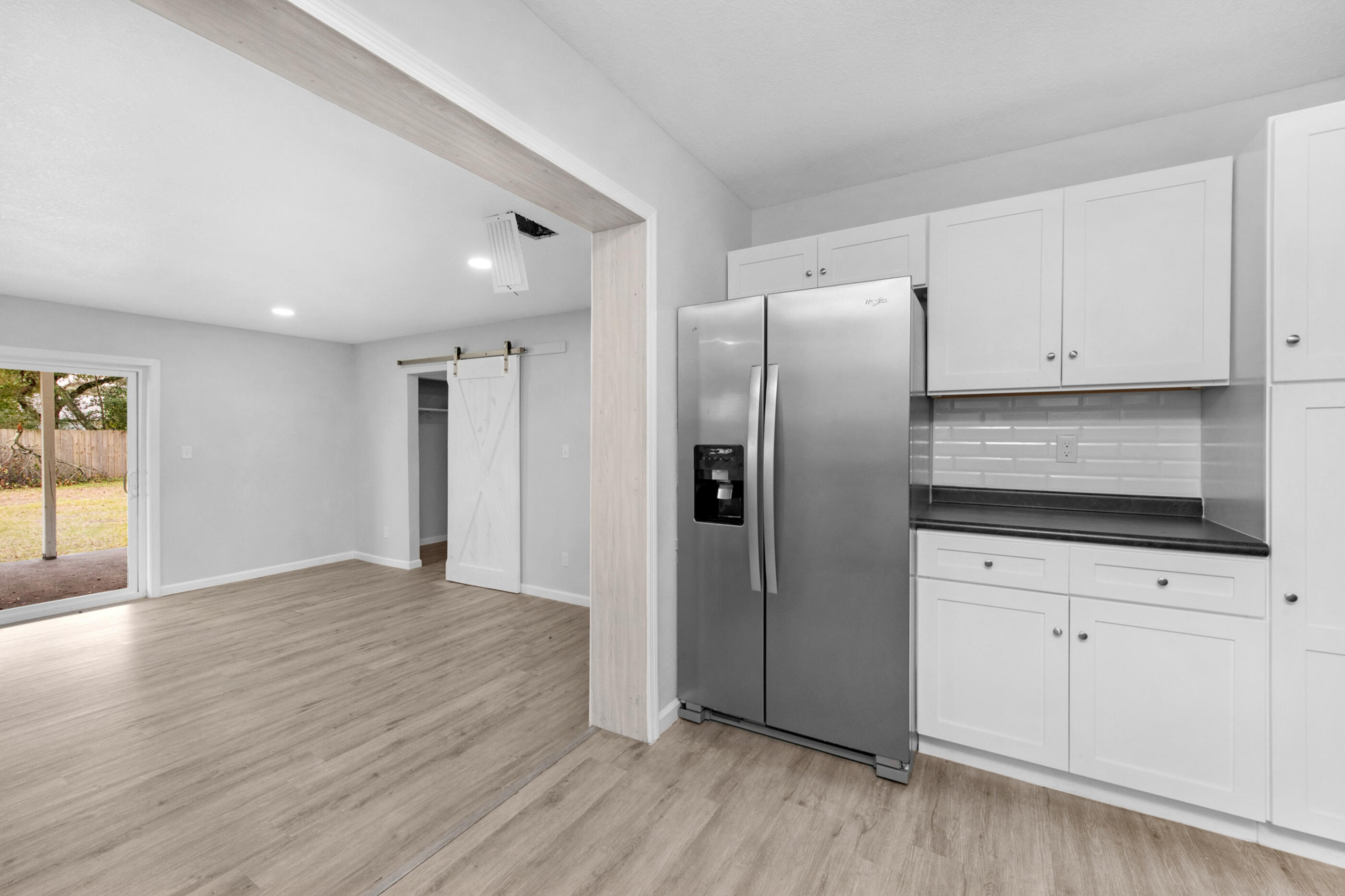 GARNIERS BEACH 2ND - Residential